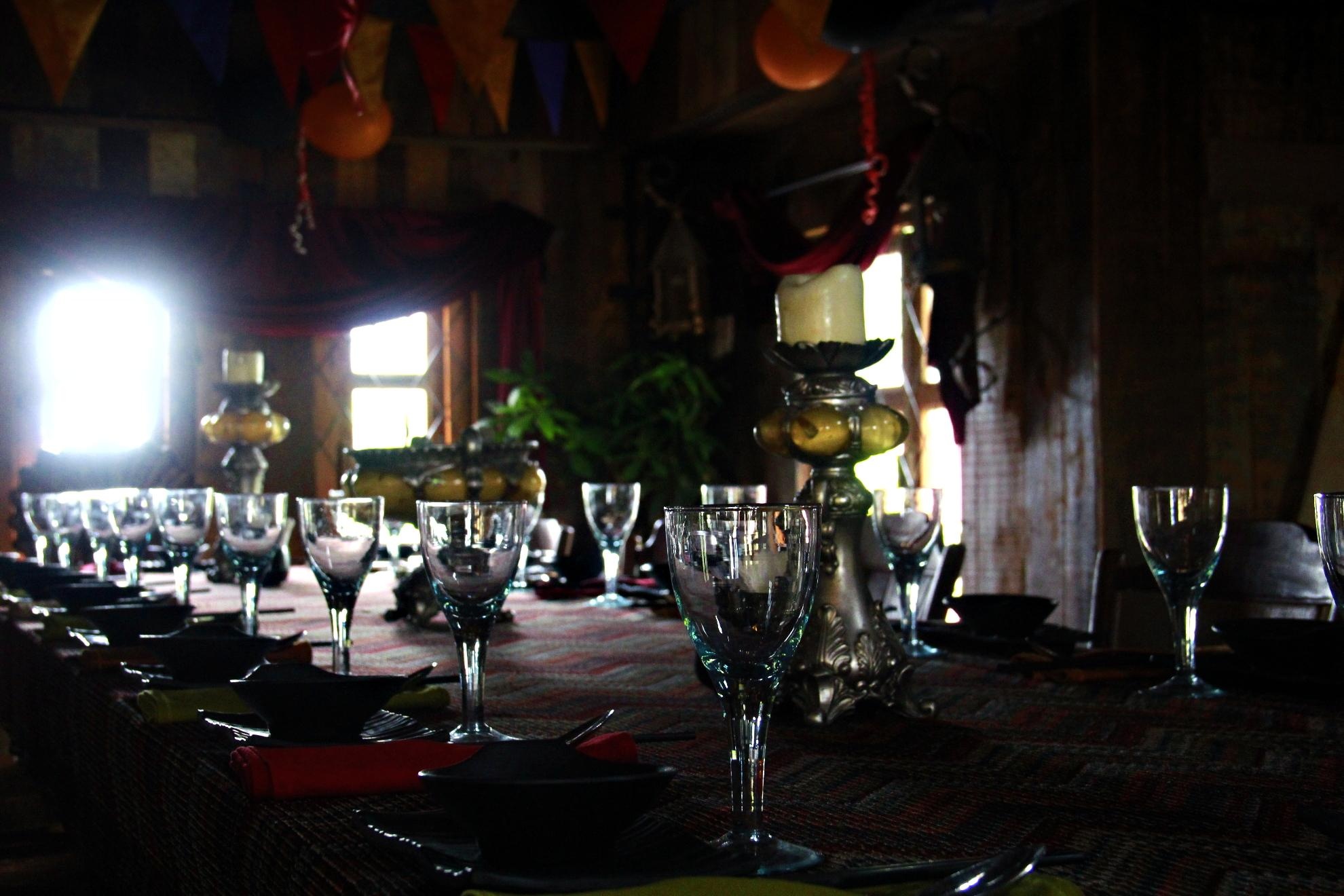 Bên cạnh đó, Thị trấn Ba cây chổi còn là nơi thư giãn, tụ họp giải trí của các gia đình vào cuối tuần.