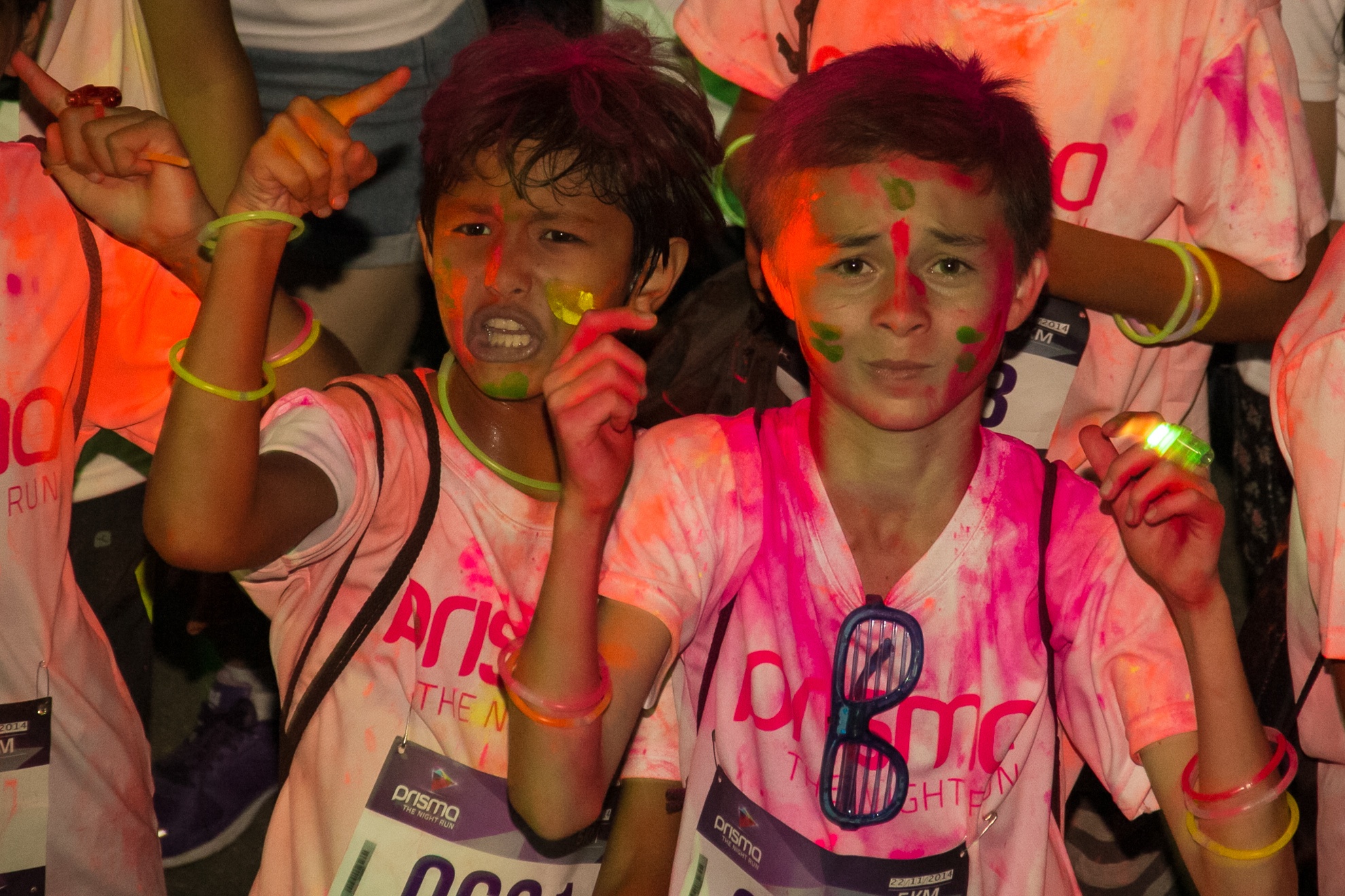 Và cả các em nhỏ học ở các trường quốc tế.