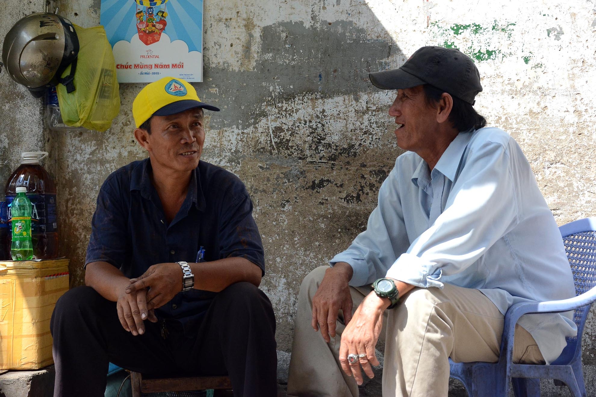 Công việc đôi khi vất vả nhưng với anh đó là niềm vui động lực để làm việc. 