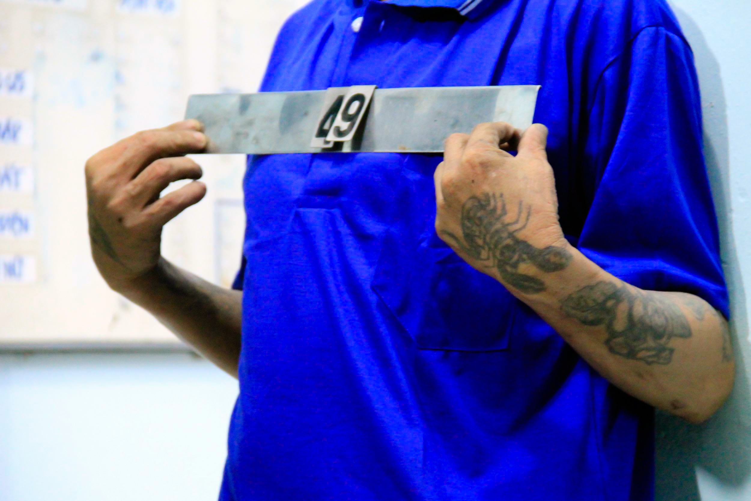 Gắn thẻ định danh hình ảnh đối tượng.