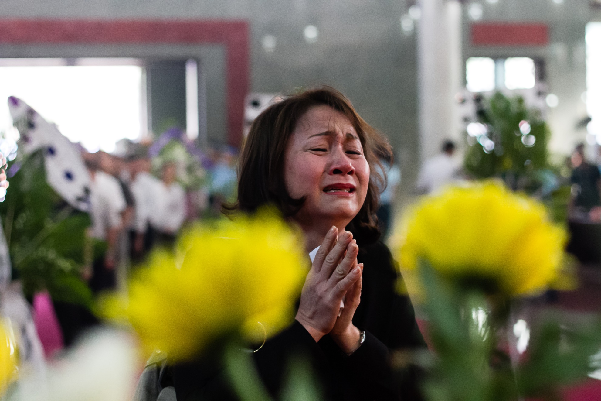 Hinh anh xuc dong trong le tang 4 chien si hy sinh hinh anh