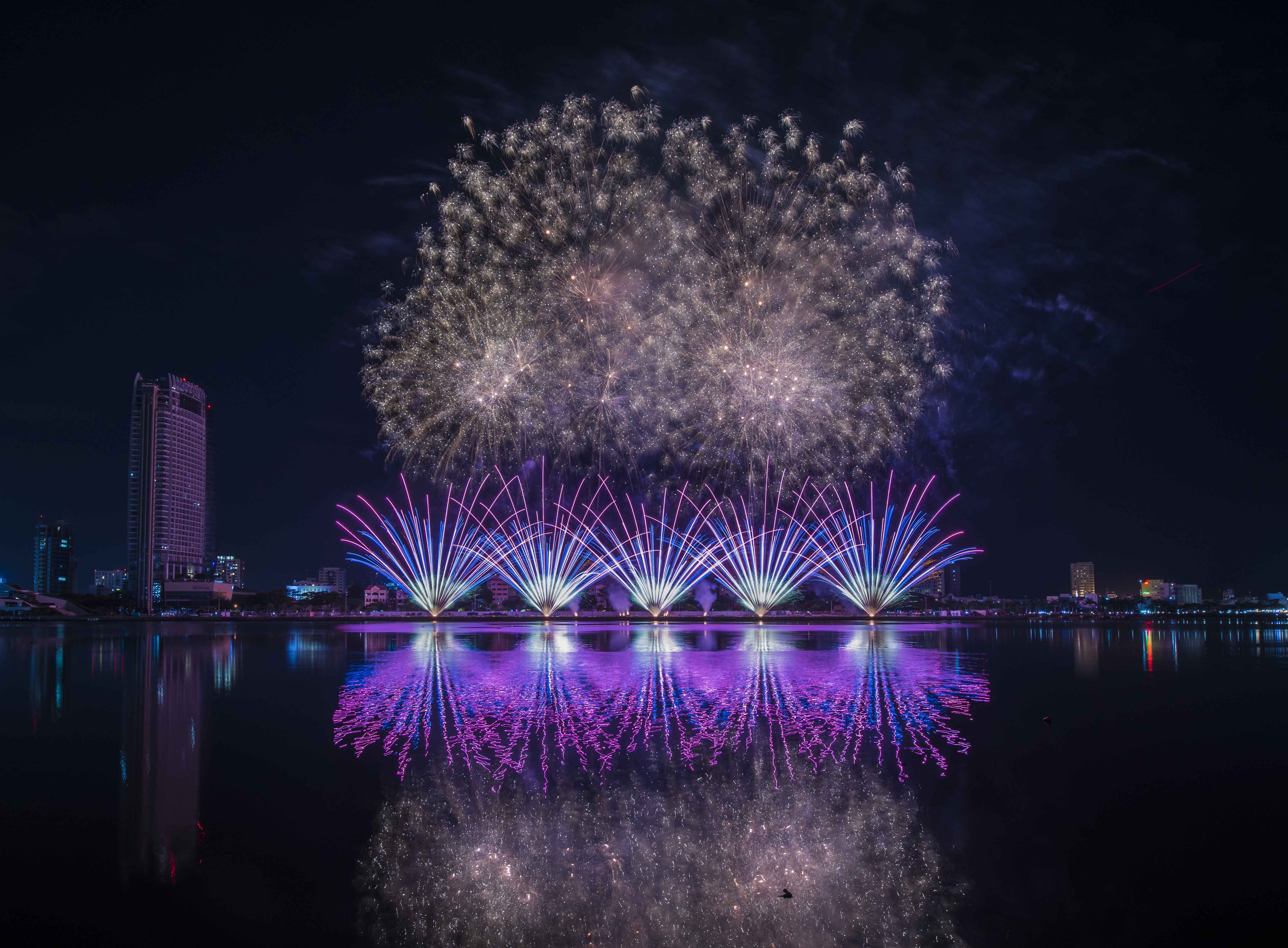 chung ket le hoi phao hoa quoc te Da Nang anh 3