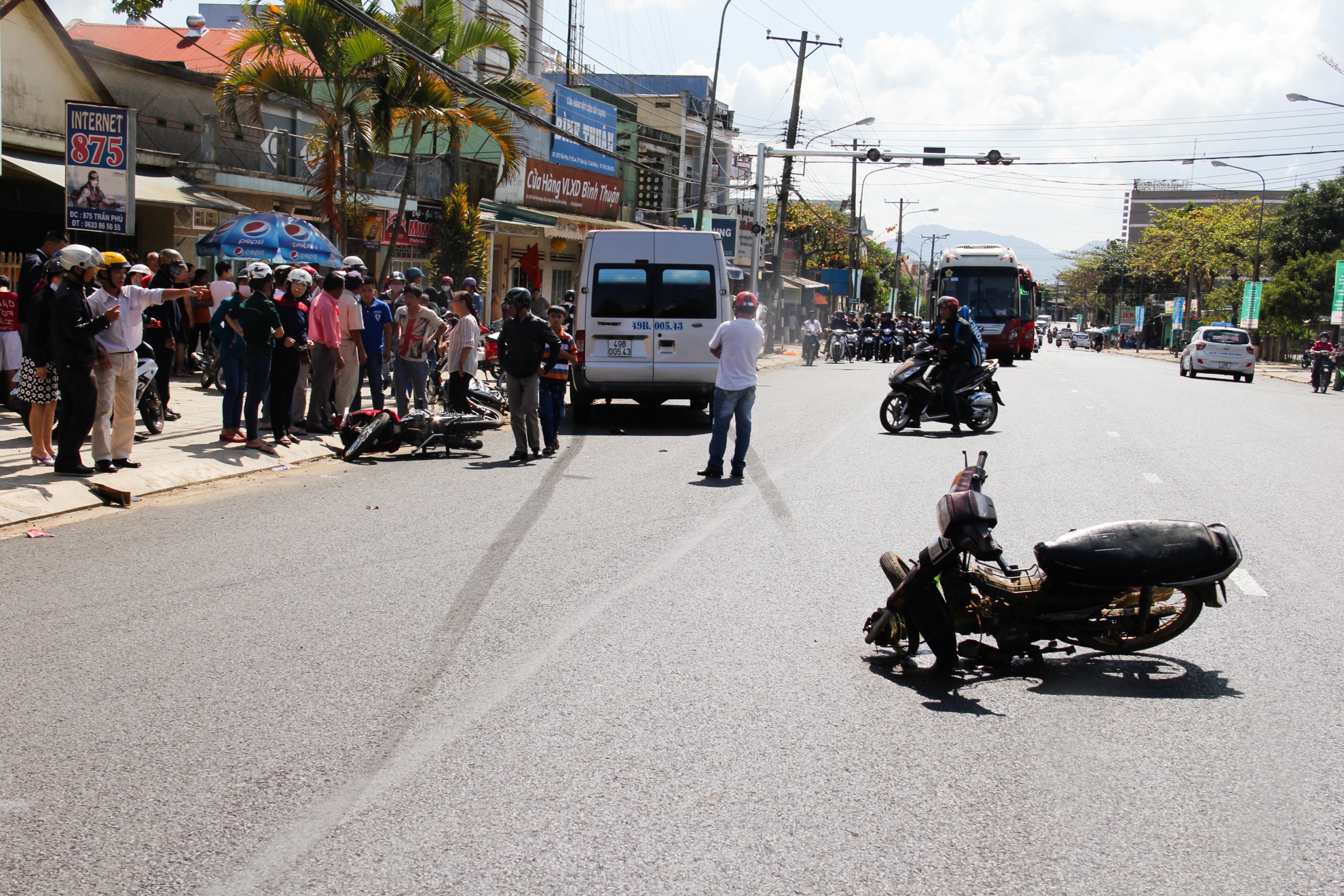 Nhập mô tả cho ảnsh