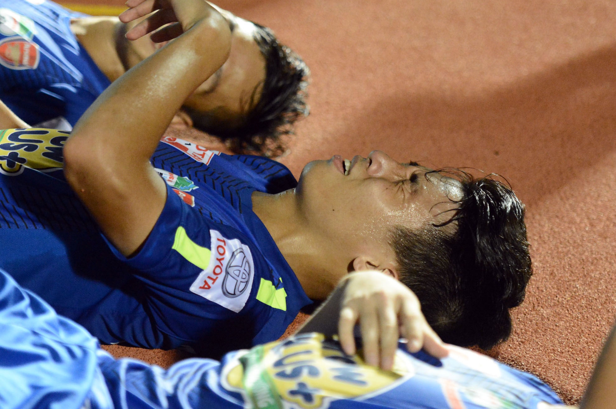 Cau thu HAGL kiet suc sau tran thang o chung ket nguoc hinh anh