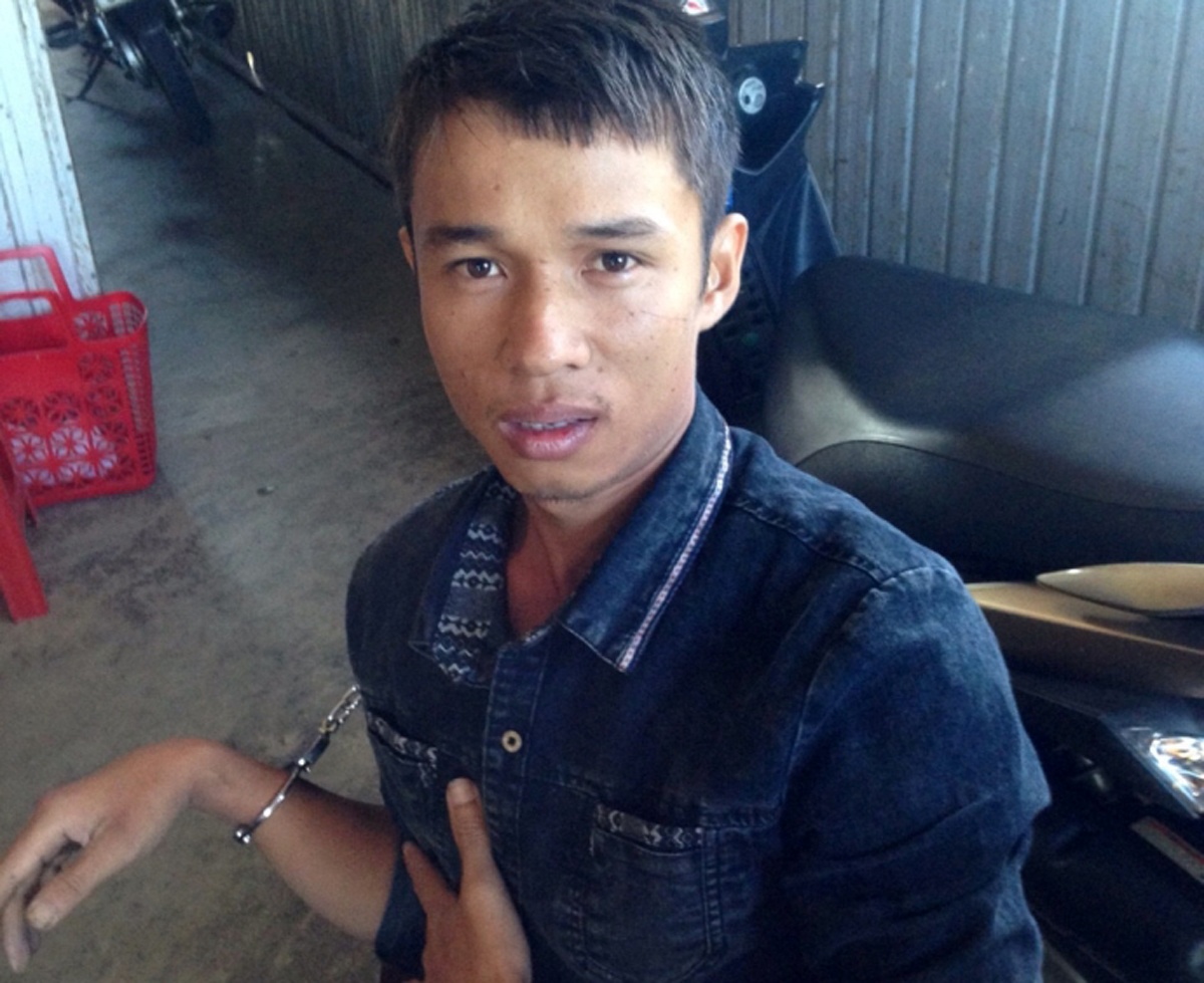 Xac dinh ke cam dau nhom cuop taxi tron trong rung hinh anh