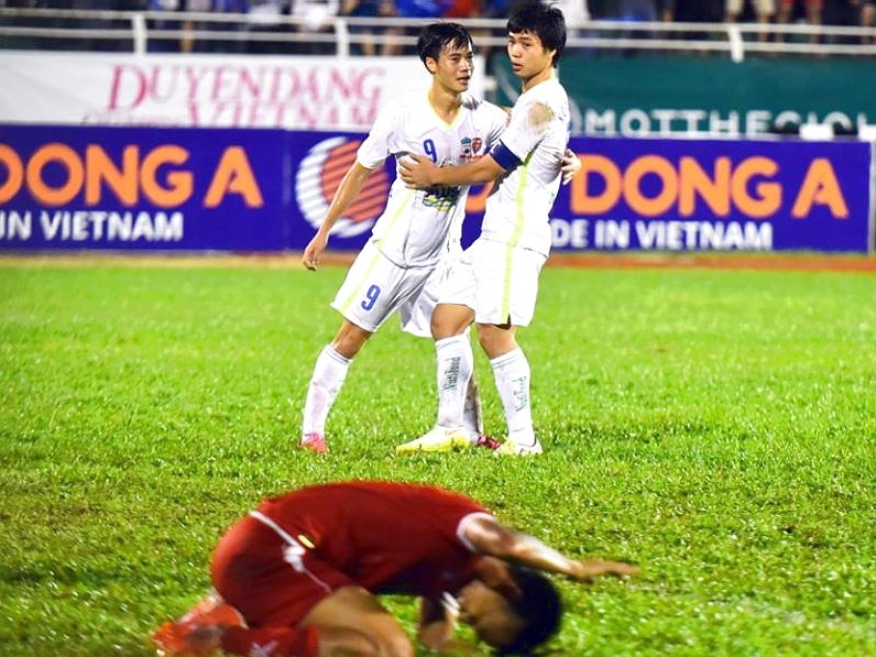 U21 HAGL vao ban ket sau man ruot duoi kich tinh hinh anh