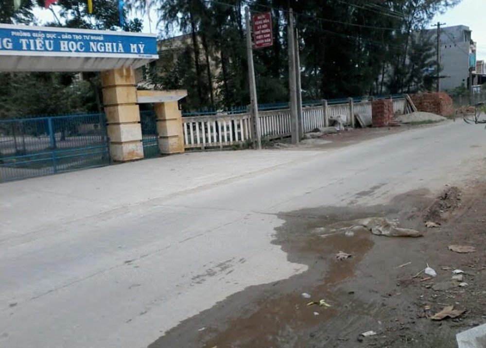 Thanh nien khuyet tat bi sat hai khi di cung ban gai hinh anh