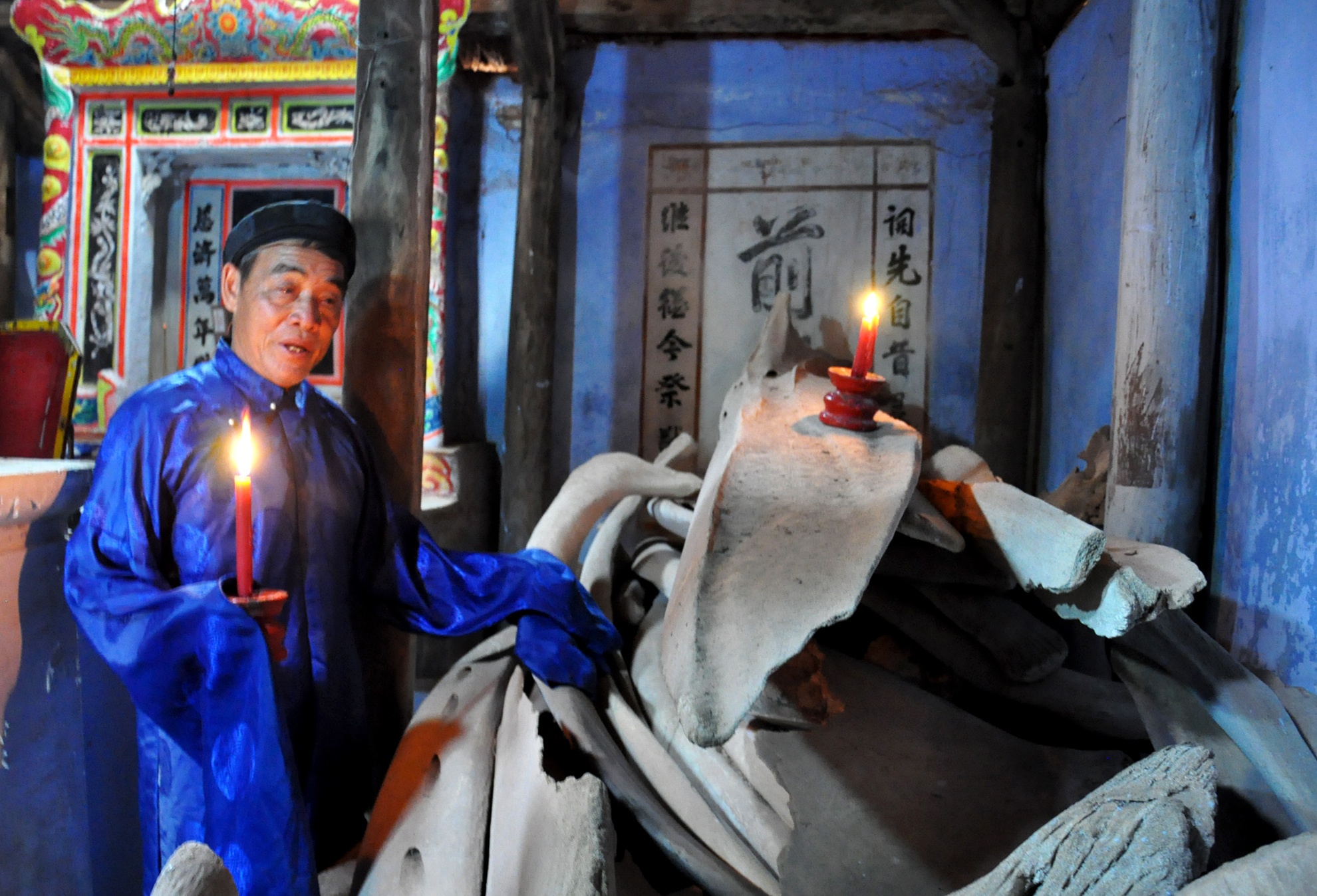 'Bao tang' xuong ca voi o dao Ly Son hinh anh