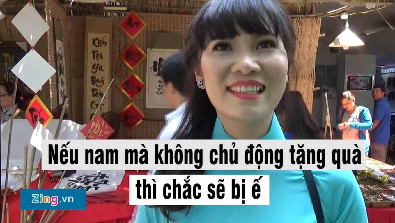 Tai sao nam gioi luon phai tang qua? hinh anh