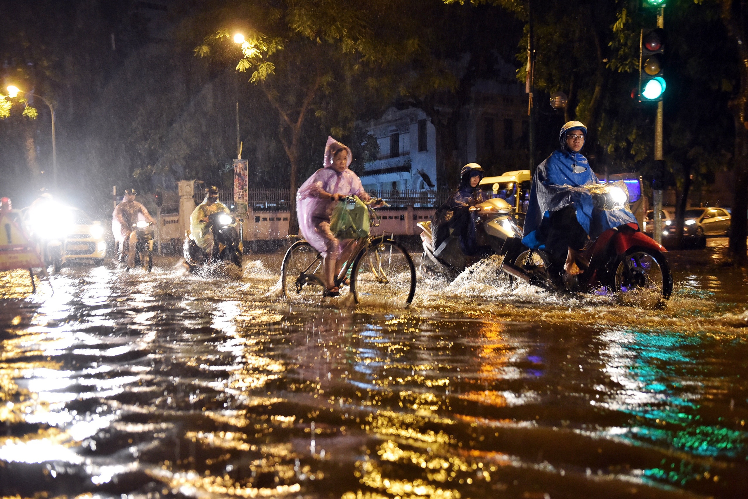 mua ngap Ha Noi anh 4