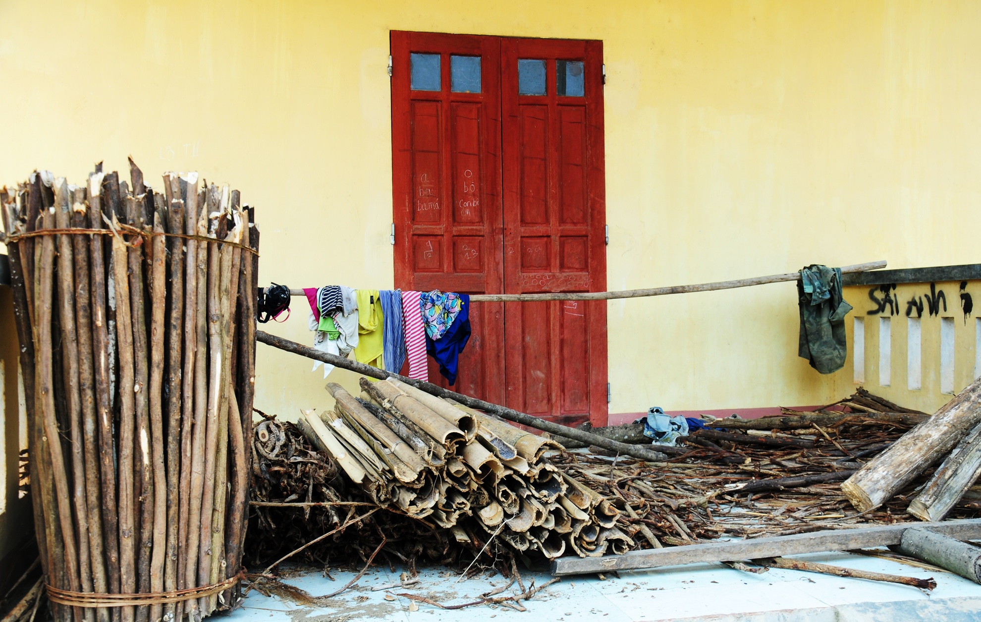 lang biet thu doi dien nguy co doi ngheo anh 12