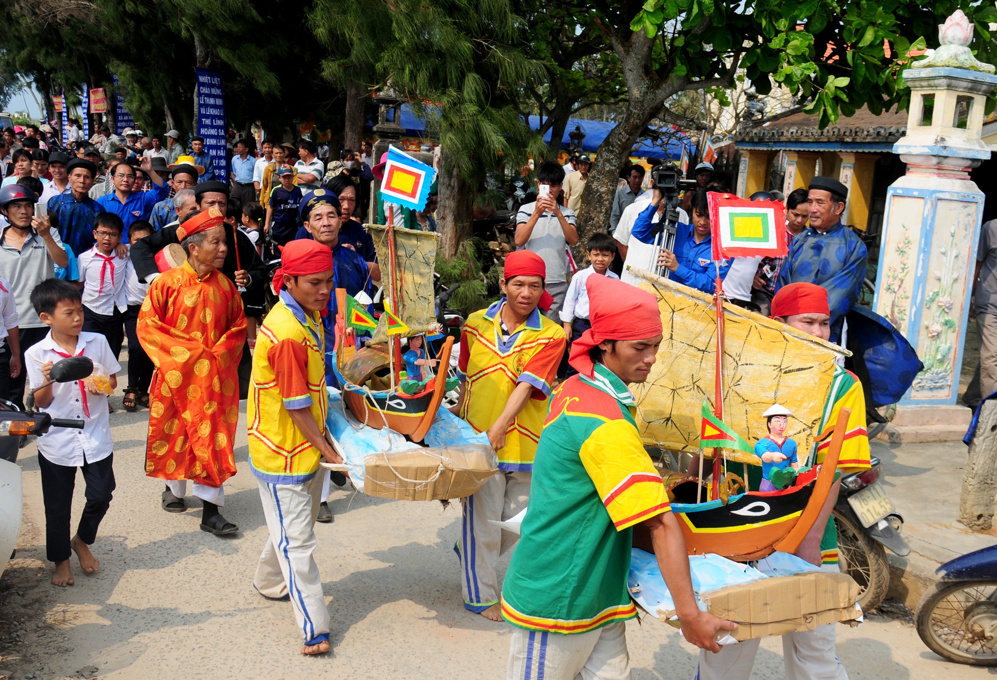 Le khao le the linh Hoang Sa dam chat van hoa bien dao hinh anh