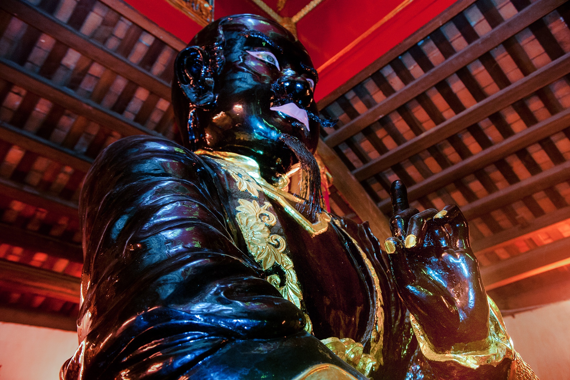 Tuong dong,  Huyen Thien Tran Vu,  Thach ban , anh 6