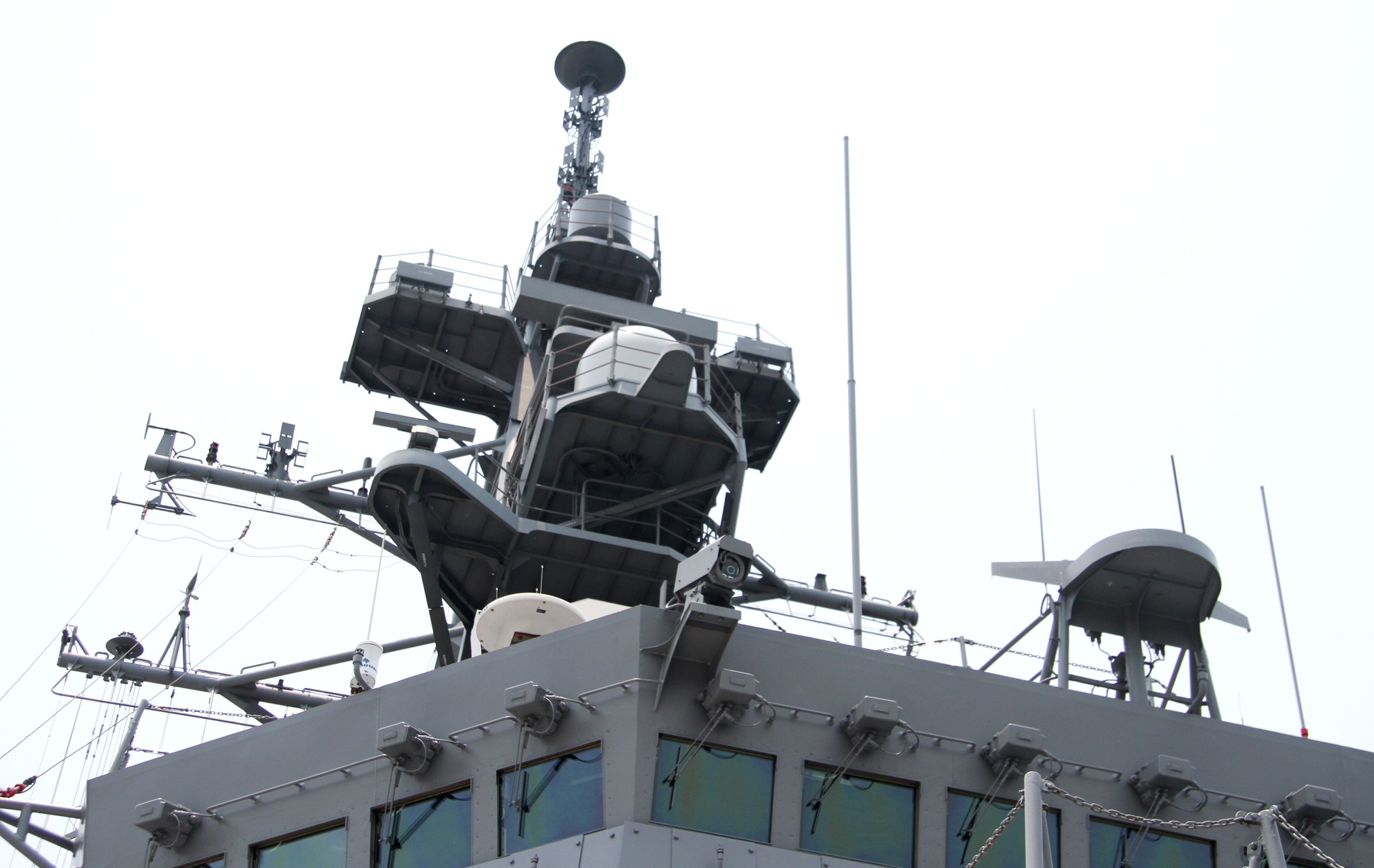 Chiến hạm, Lực lượng Tự vệ Nhật Bản, Cảng quốc tế Cam Ranh, Khánh Hòa ảnh 5 Chien ham, Luc luong Tu ve Nhat Ban, Cang quoc te Cam Ranh, Khanh Hoa anh 5