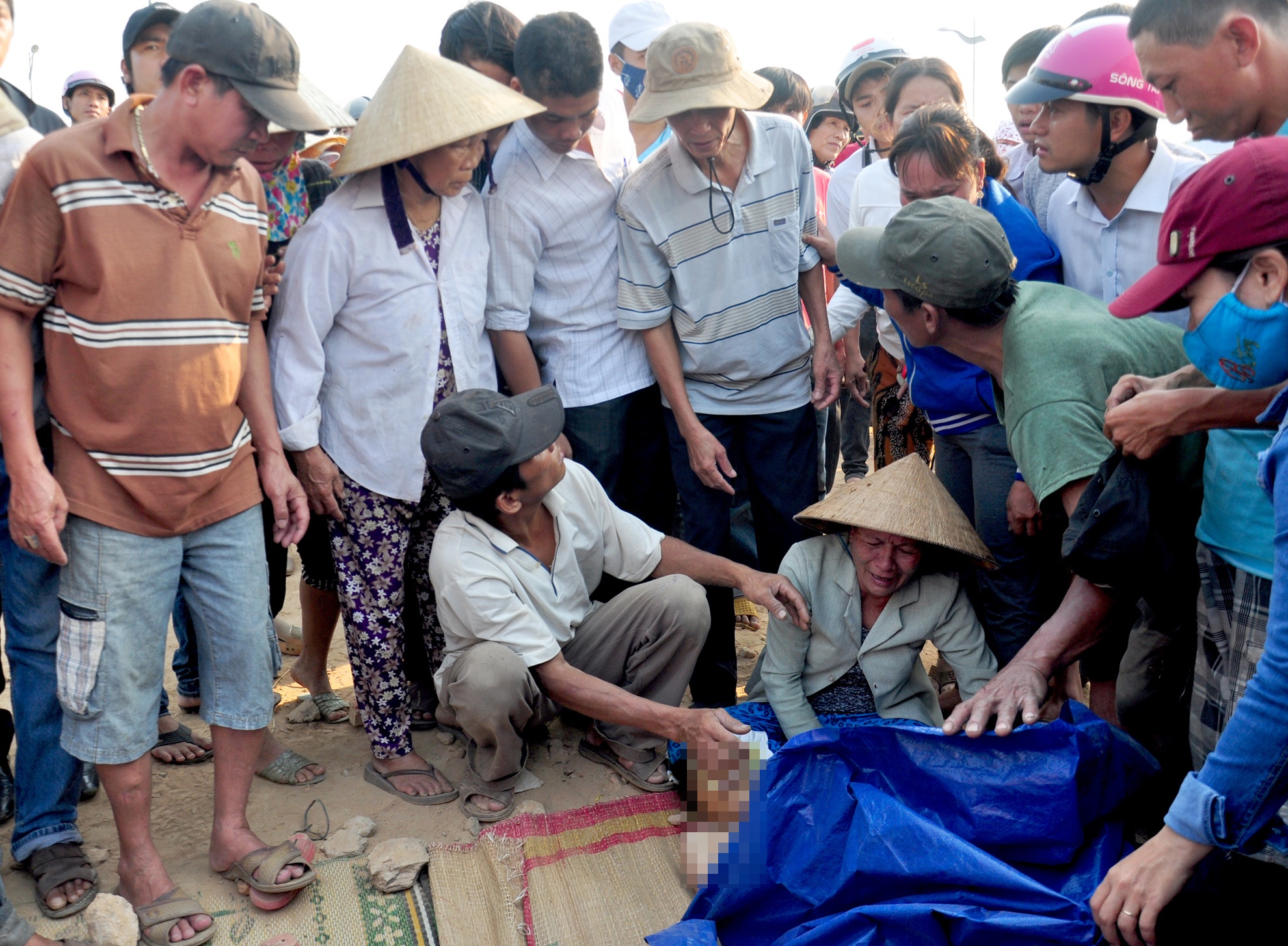 9 nam sinh chet duoi o Quang Ngai anh 4