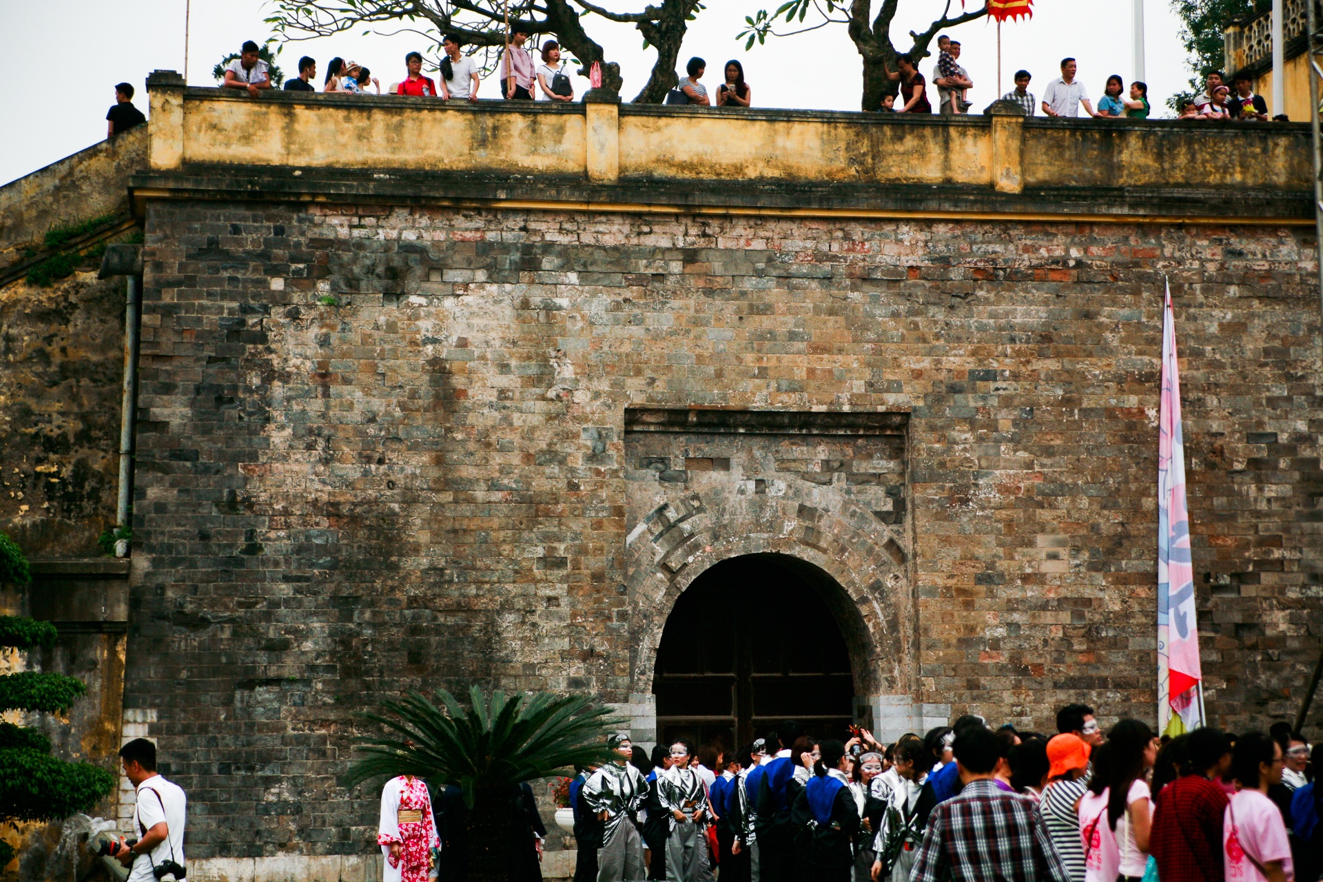 Le hoi hoa anh dao 2016 anh 13