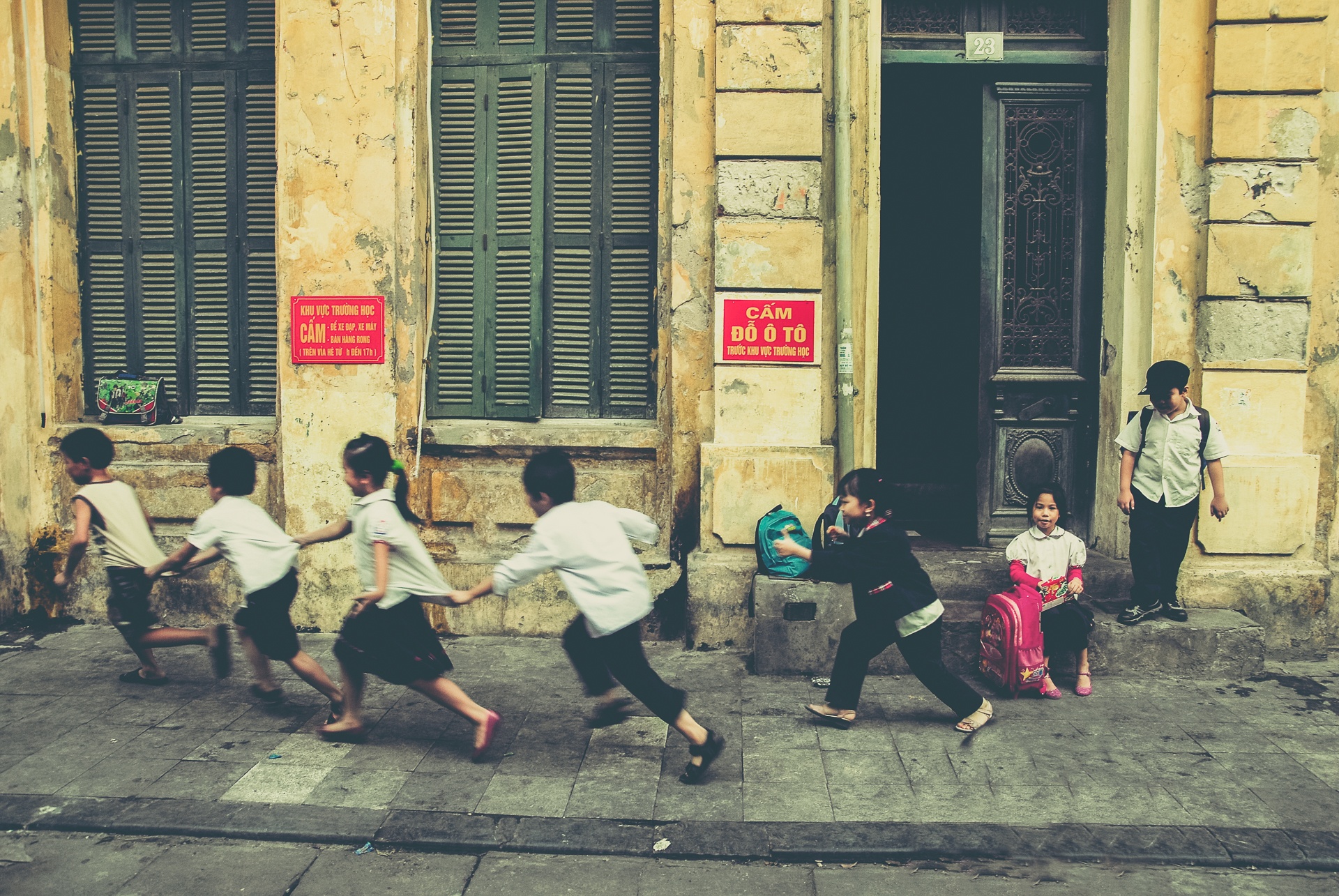 Cuoc song o Ha Noi anh 10