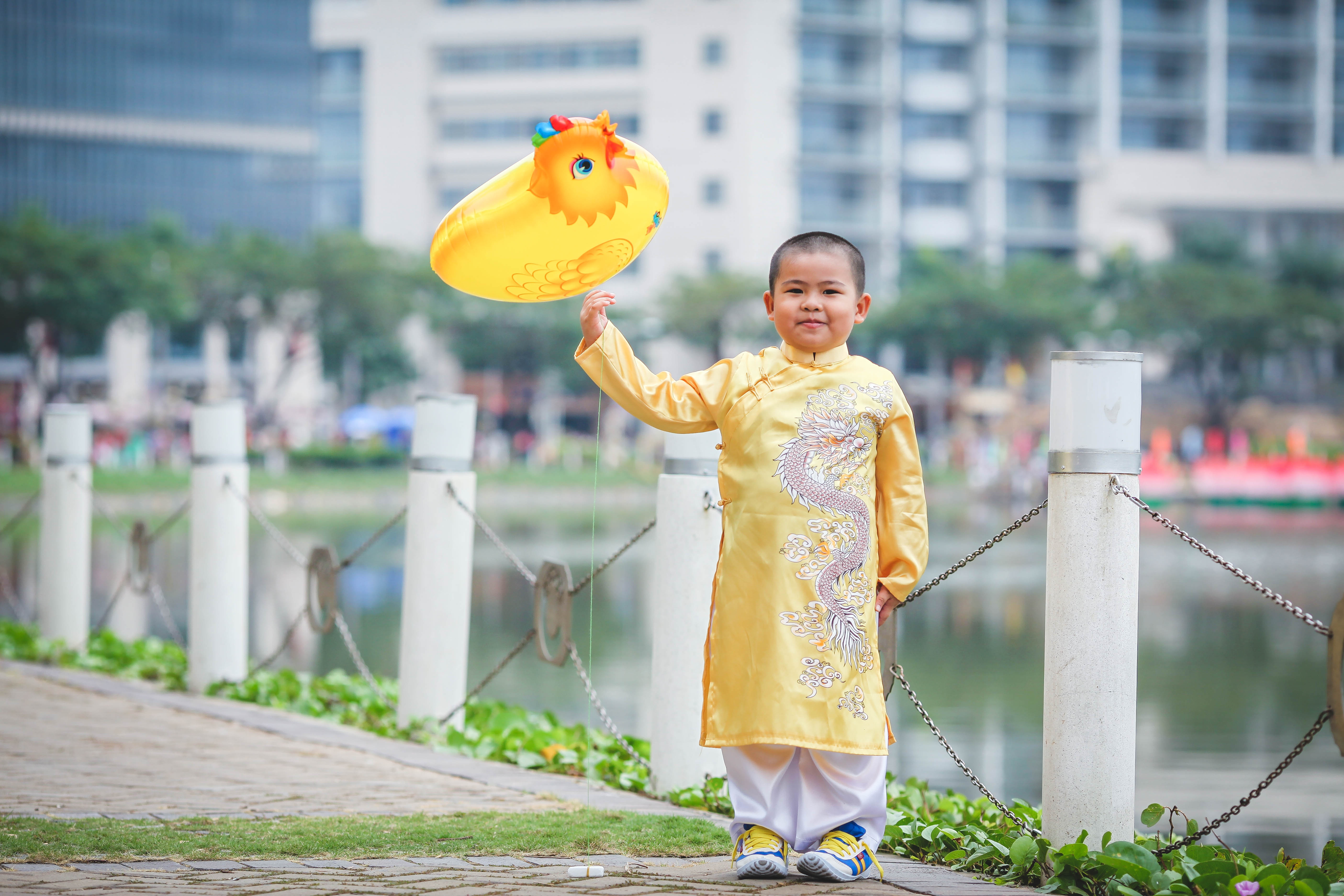 Hoi hoa xuan o pho nha giau Phu My Hung anh 15