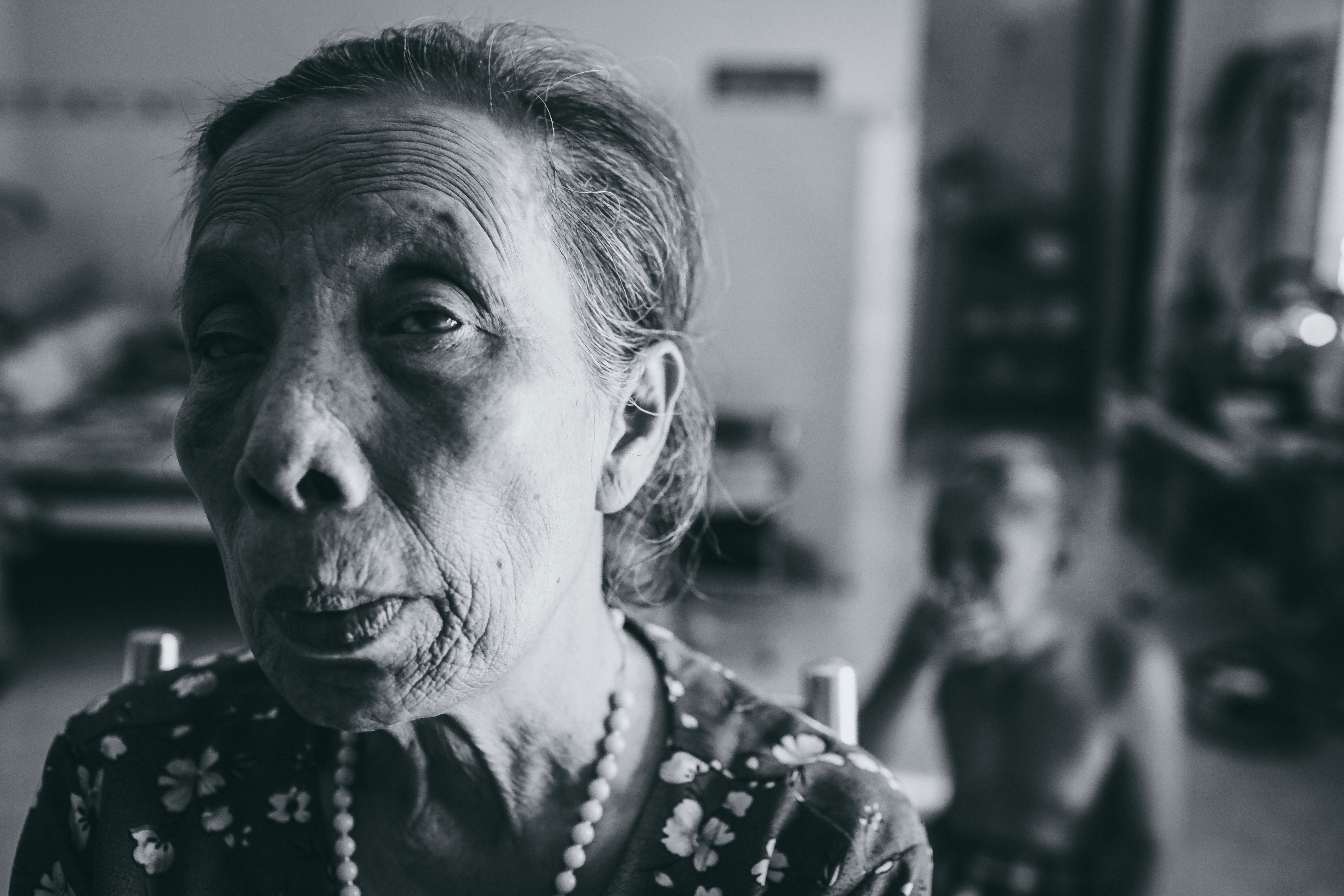 Tinh yeu cua ba lao mu ong cut chan o Sai Gon anh 6