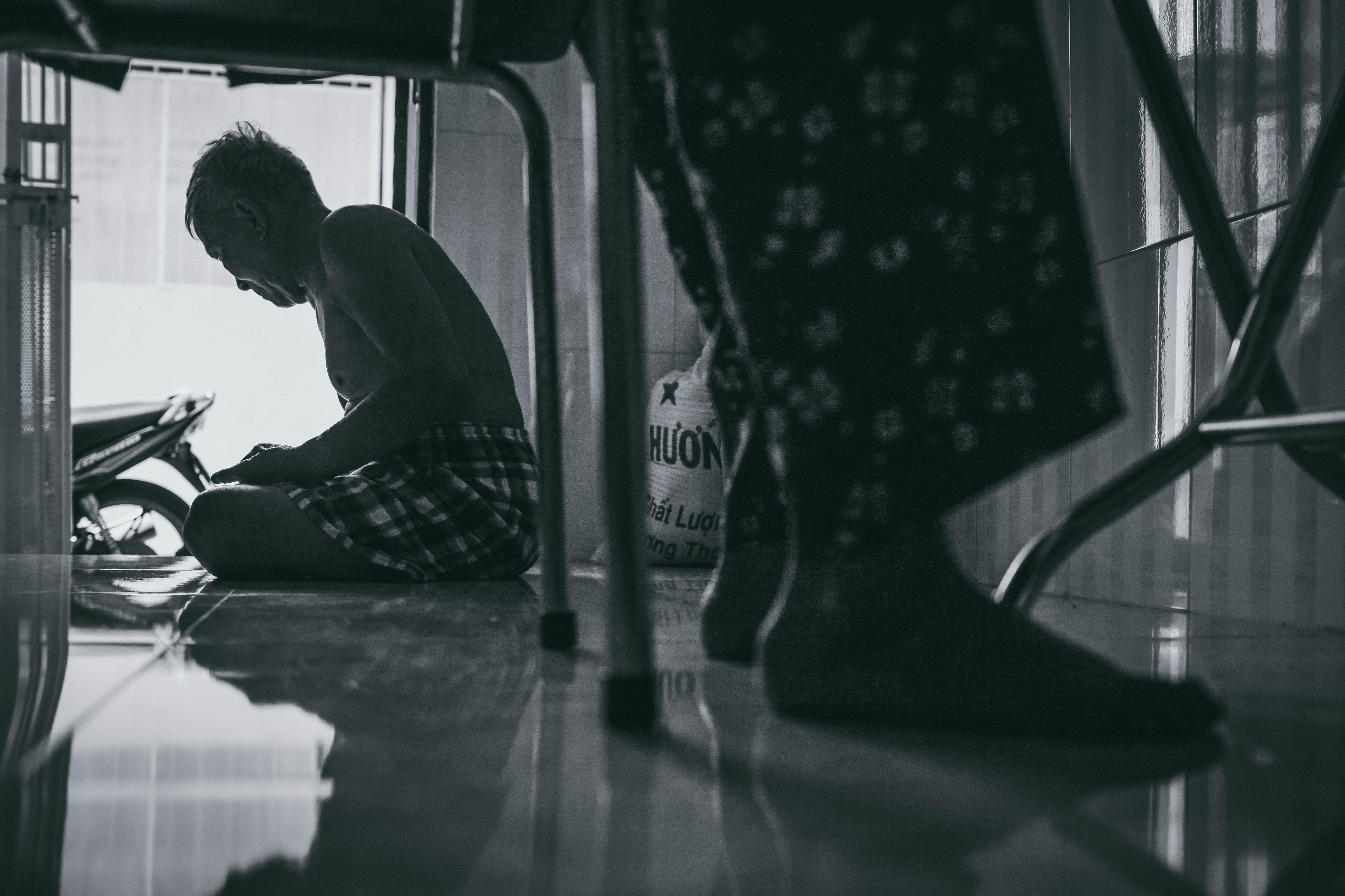 Tinh yeu cua ba lao mu ong cut chan o Sai Gon anh 9