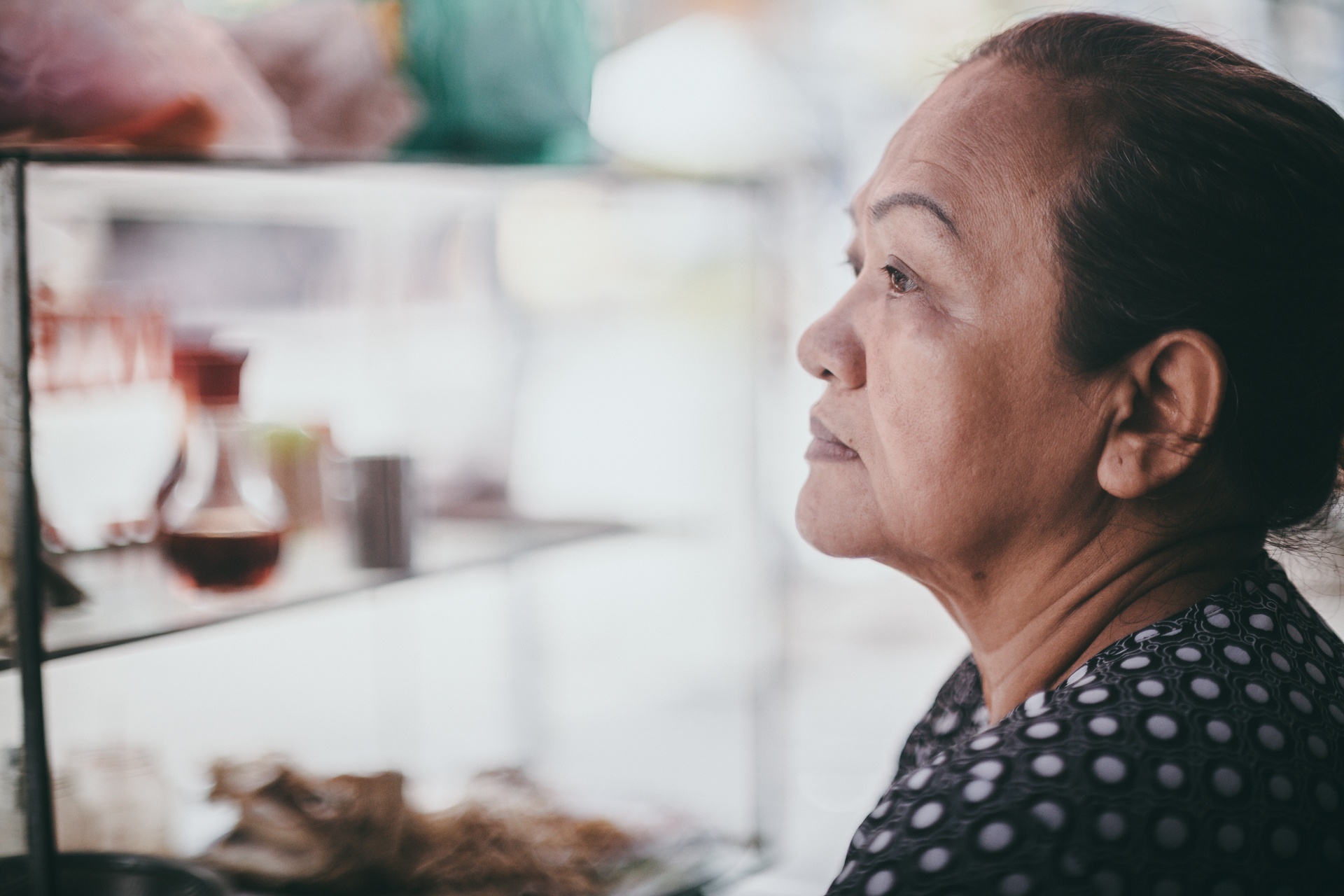 Noi lo cua dan pho Tay o Sai Gon truoc ngay via he bi dep hinh anh