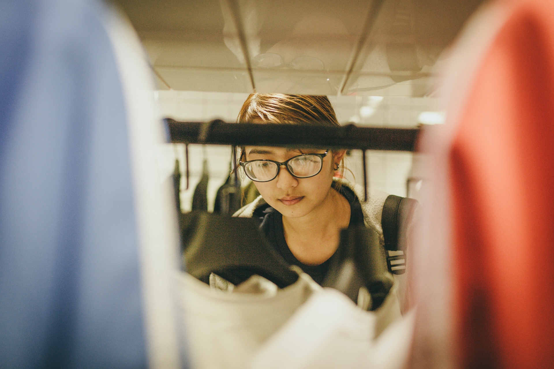 nhung cua hang da sac mau an minh trong long chung cu cu anh 14