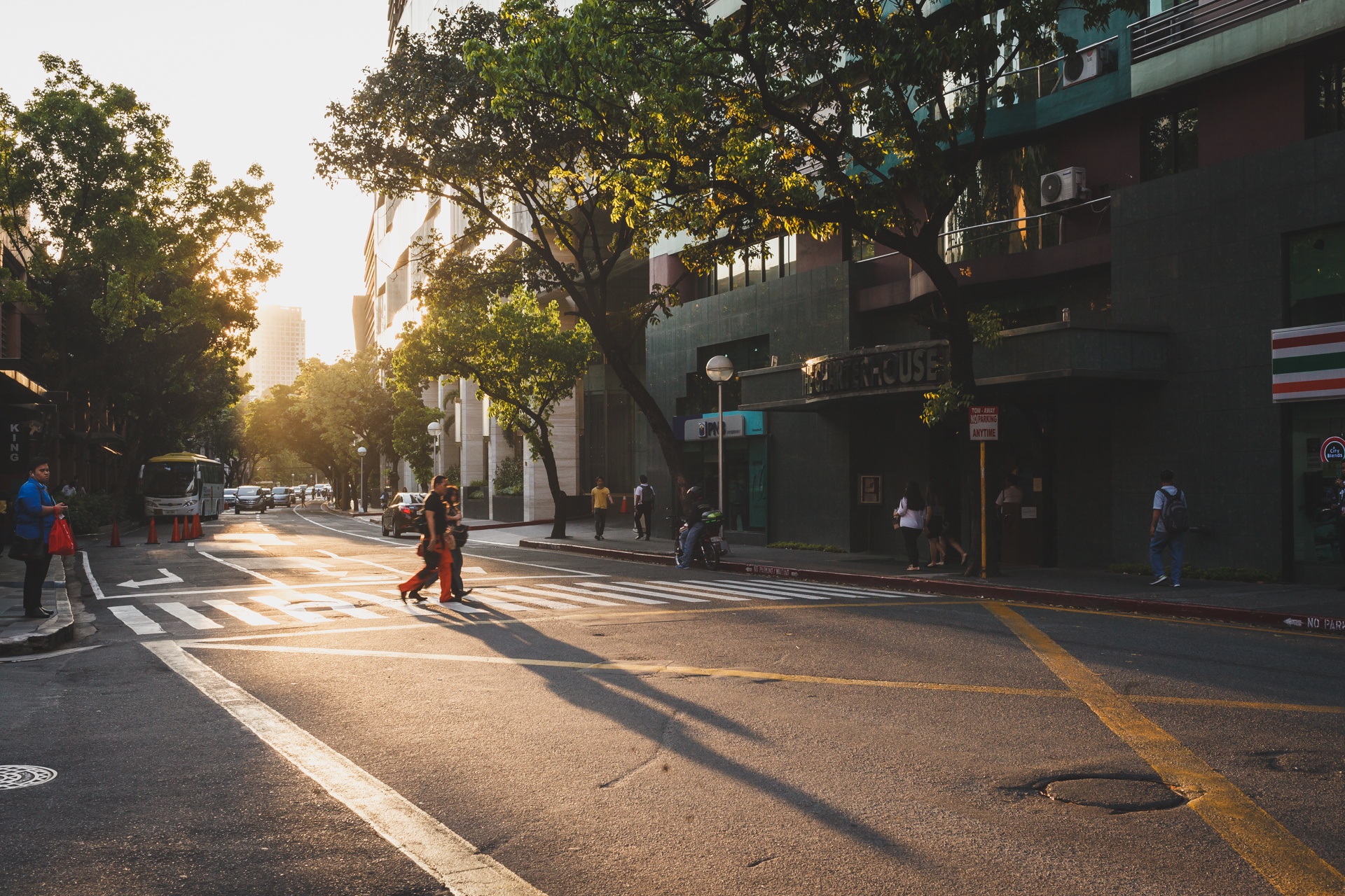 phan hoa giau ngheo o manila anh 20