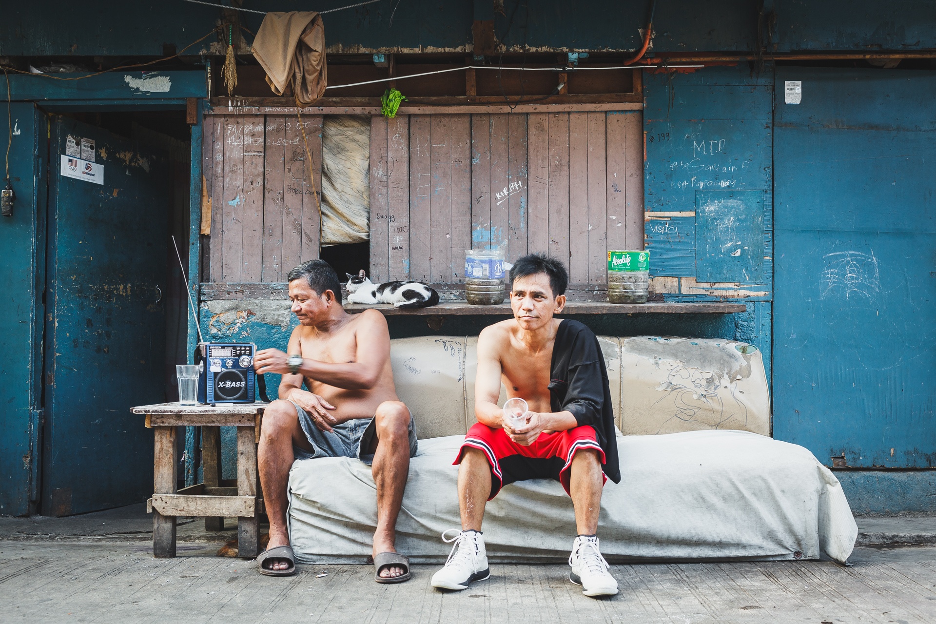 phan hoa giau ngheo o manila anh 4