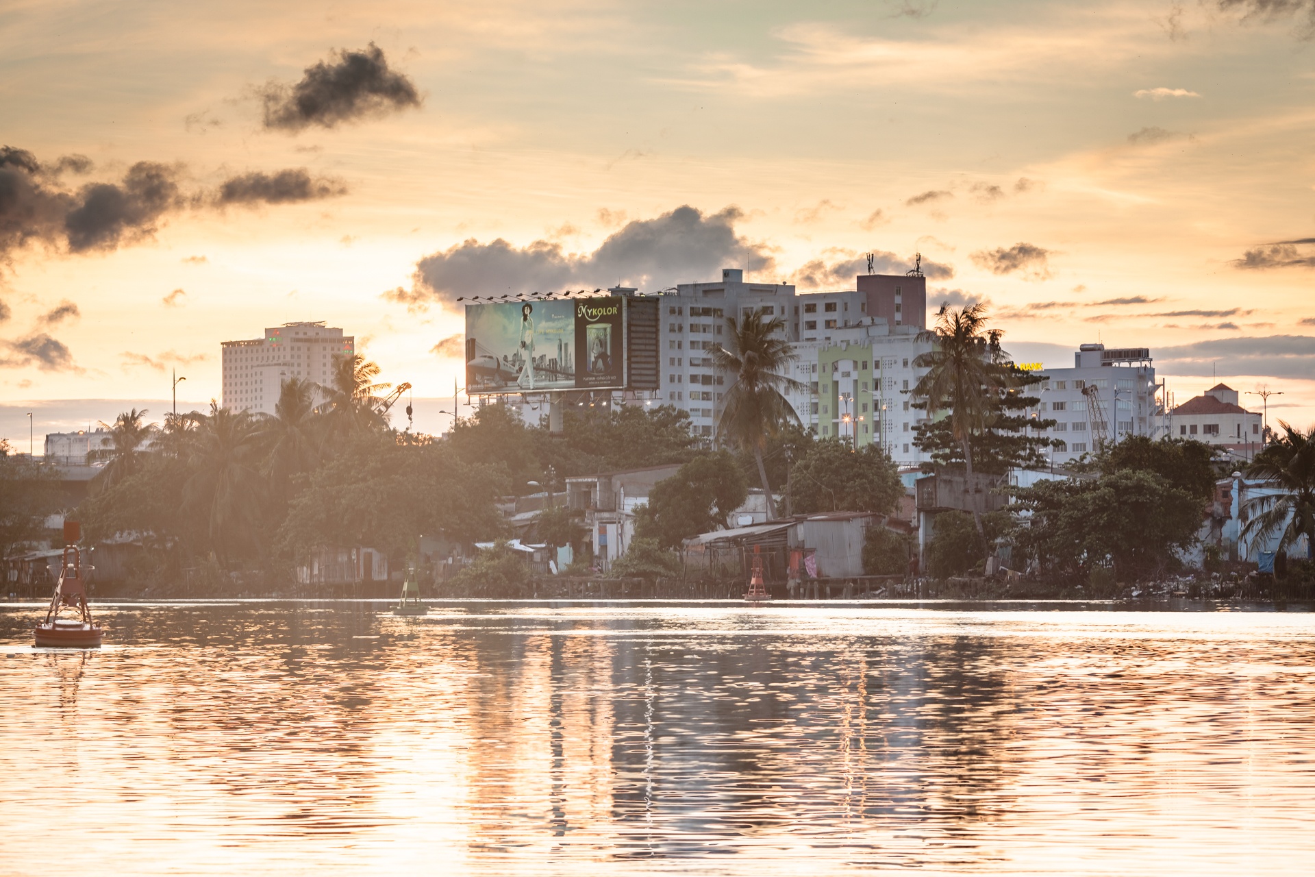 cuoc song trong khu o chuot sap bi giai toa o quan 4 anh 20