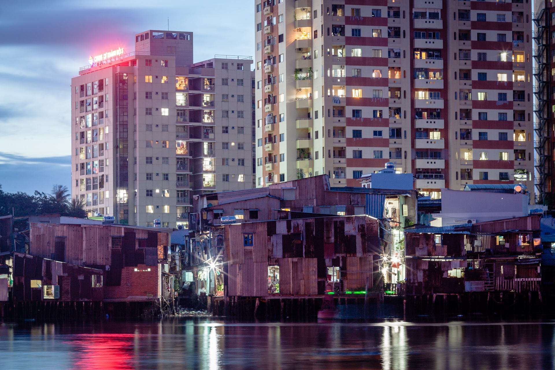 cuoc song trong khu o chuot sap bi giai toa o quan 4 anh 1