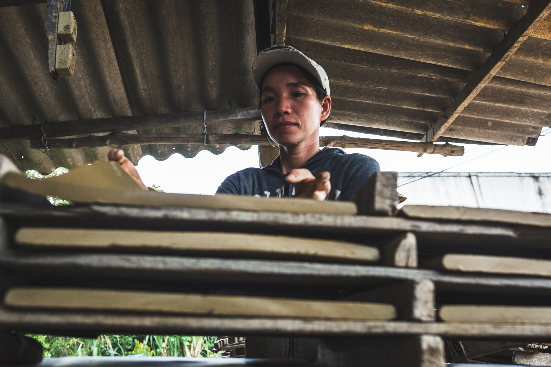 gian nan nghe lam gach nung thu cong anh 8