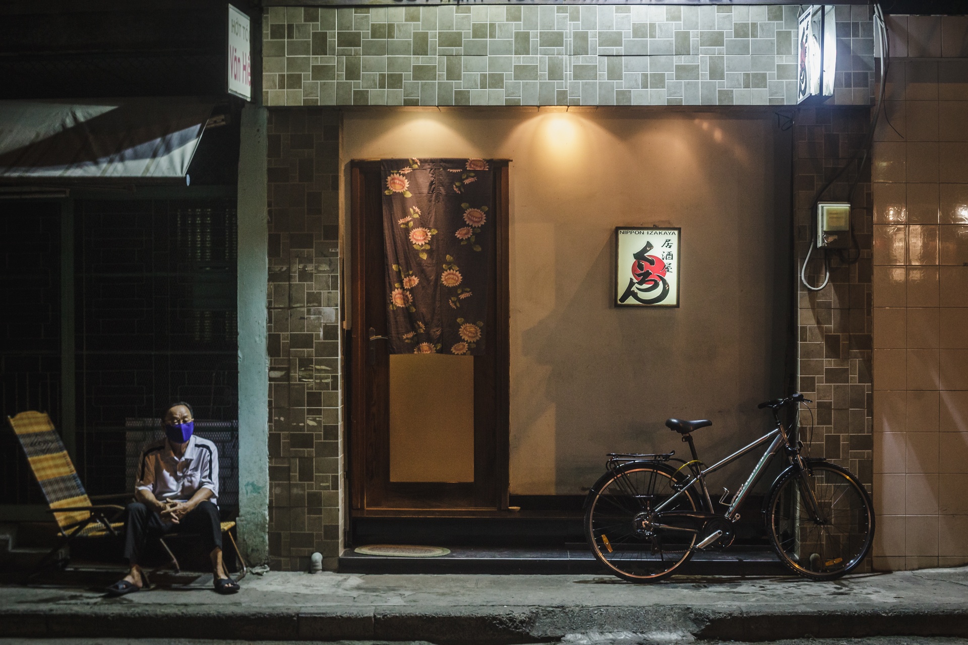 khu pho nhat ban giua long sai gon anh 16