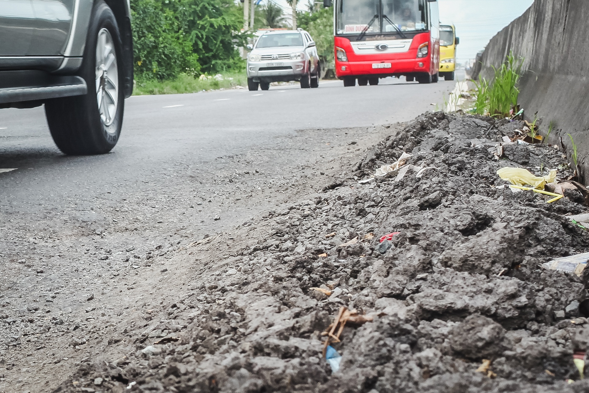 o ga tren duong quoc lo duoc BOT nang cap anh 5