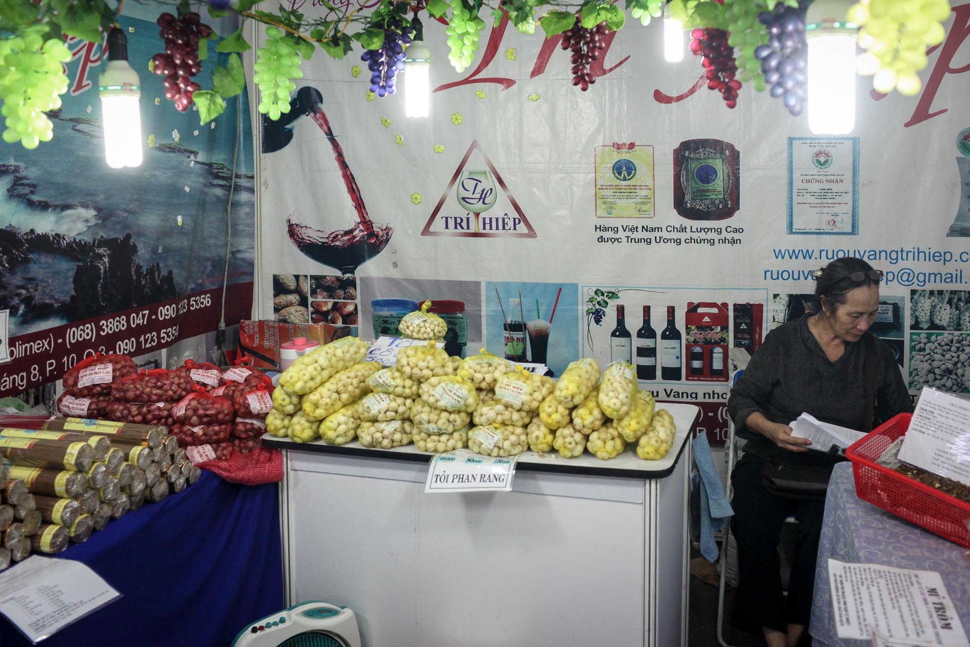 hoi cho nong san thuc pham sach tp.hcm anh 2