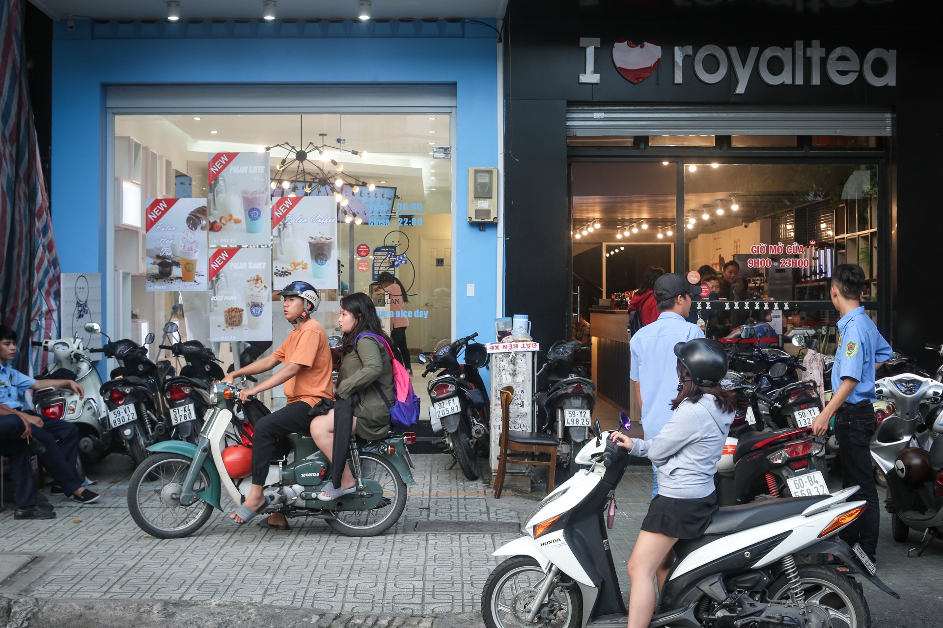 tranh nhau tung m2 dat ban tra sua anh 1