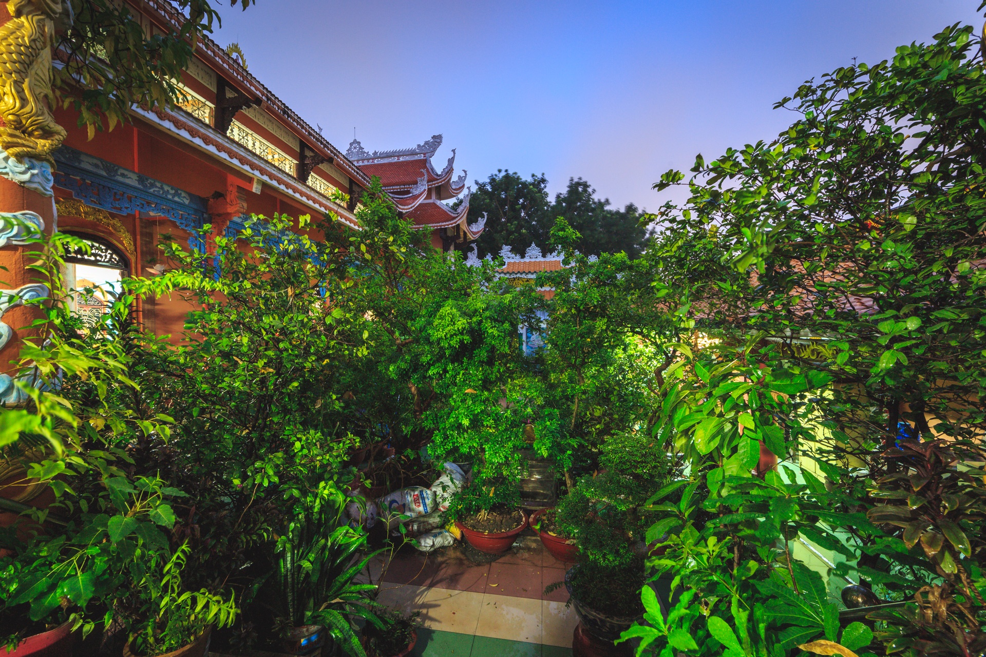 phong kham benh mien phi sai gon anh 28