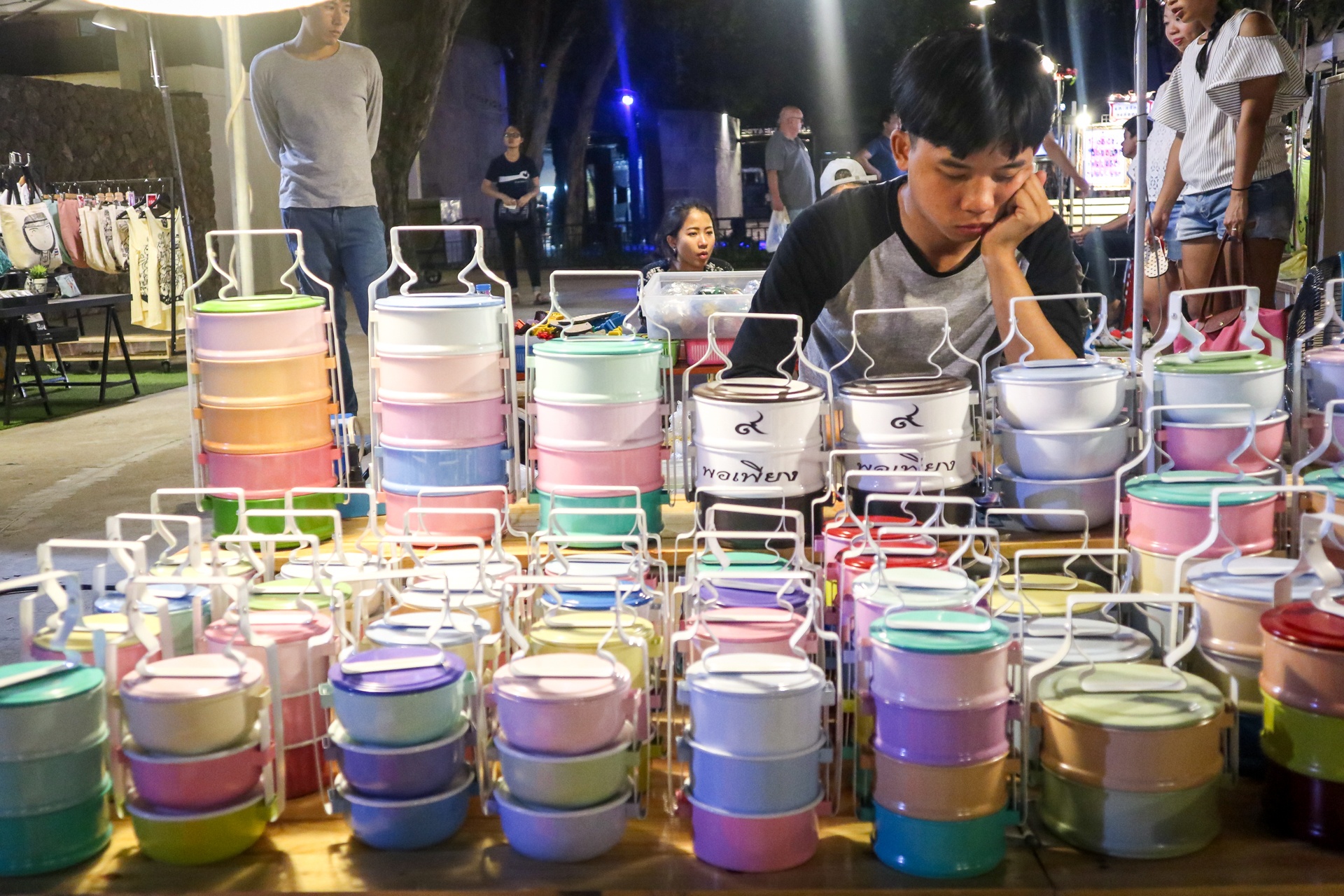 cho dem net dac trung cua du lich thai lan anh 8