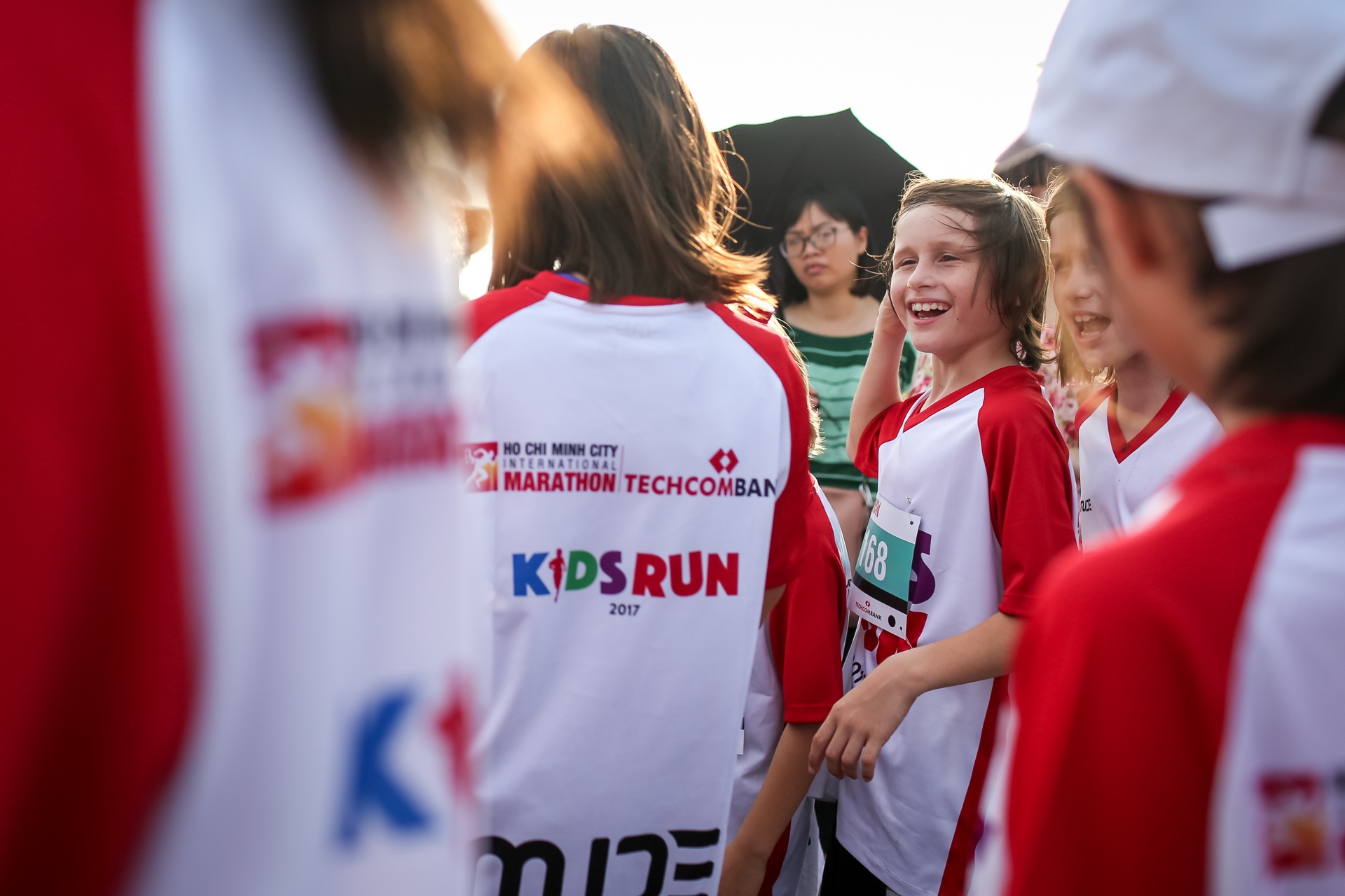 hao hung duong chay marathon danh cho tre em anh 2