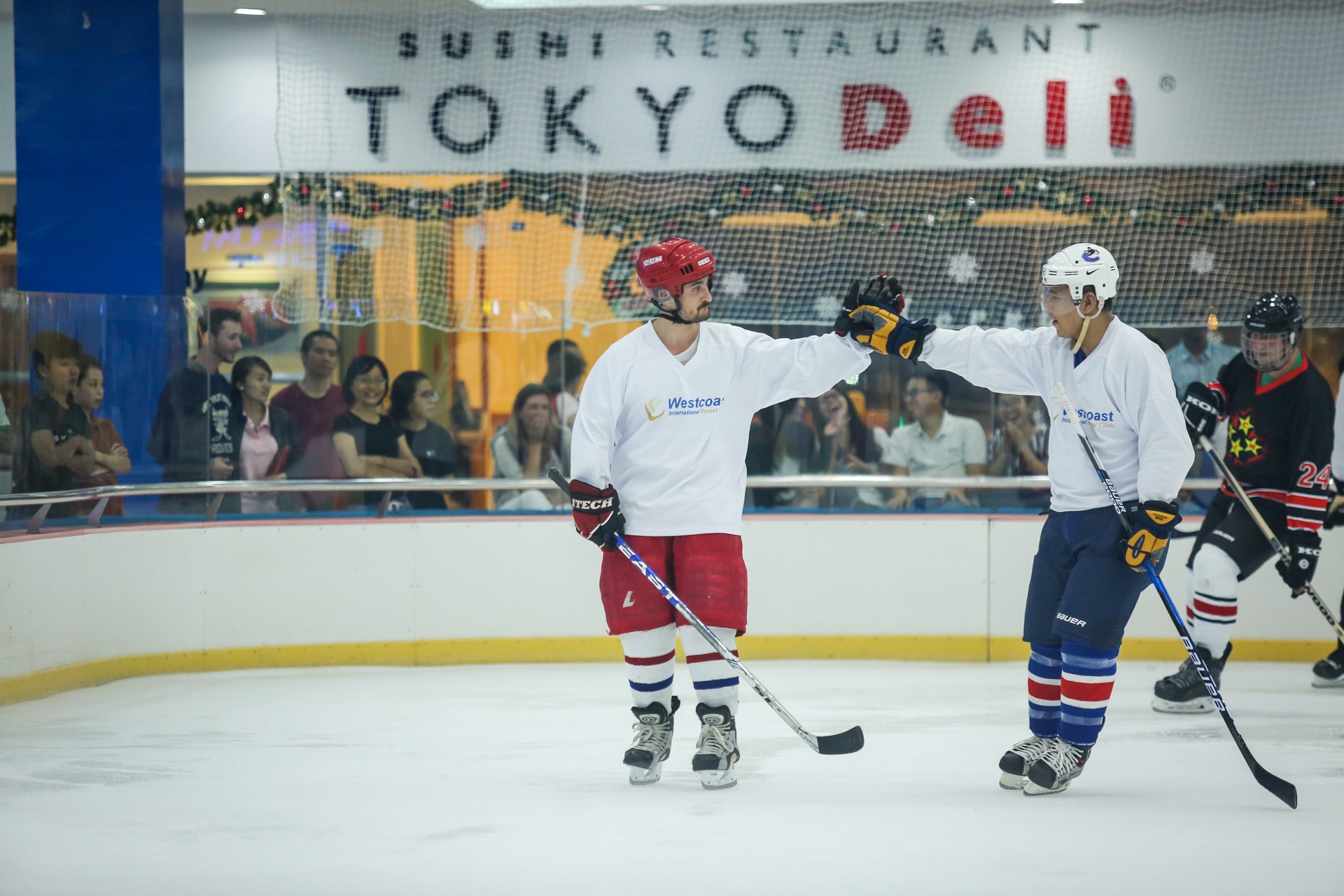 tran dau hockey dau tien tai Viet Nam anh 13