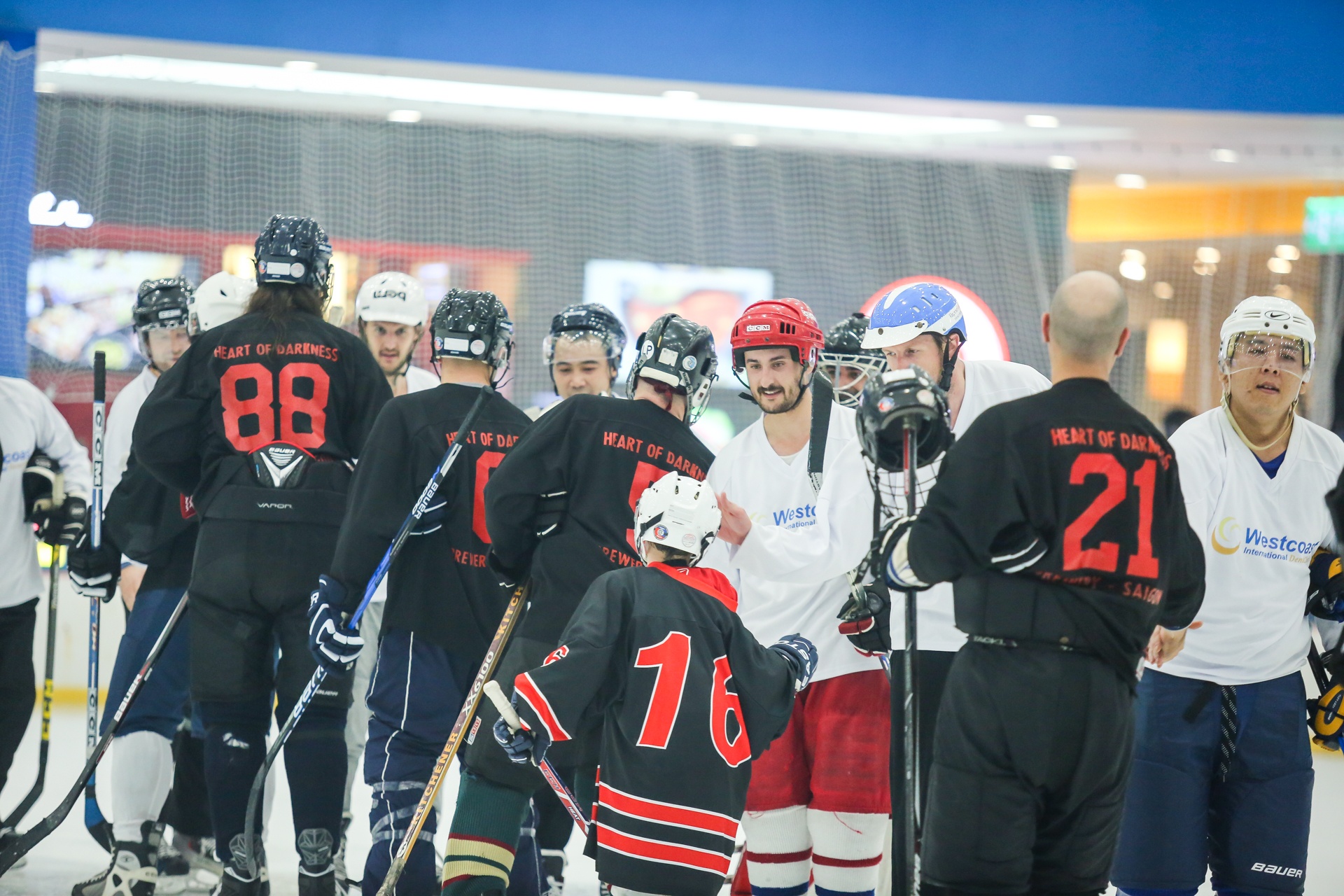 tran dau hockey dau tien tai Viet Nam anh 19