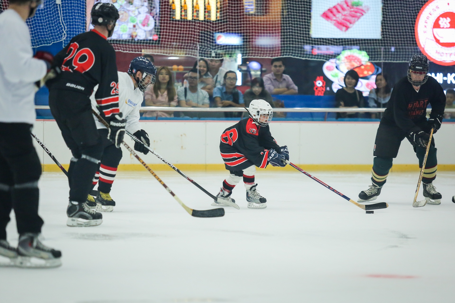 tran dau hockey dau tien tai Viet Nam anh 9