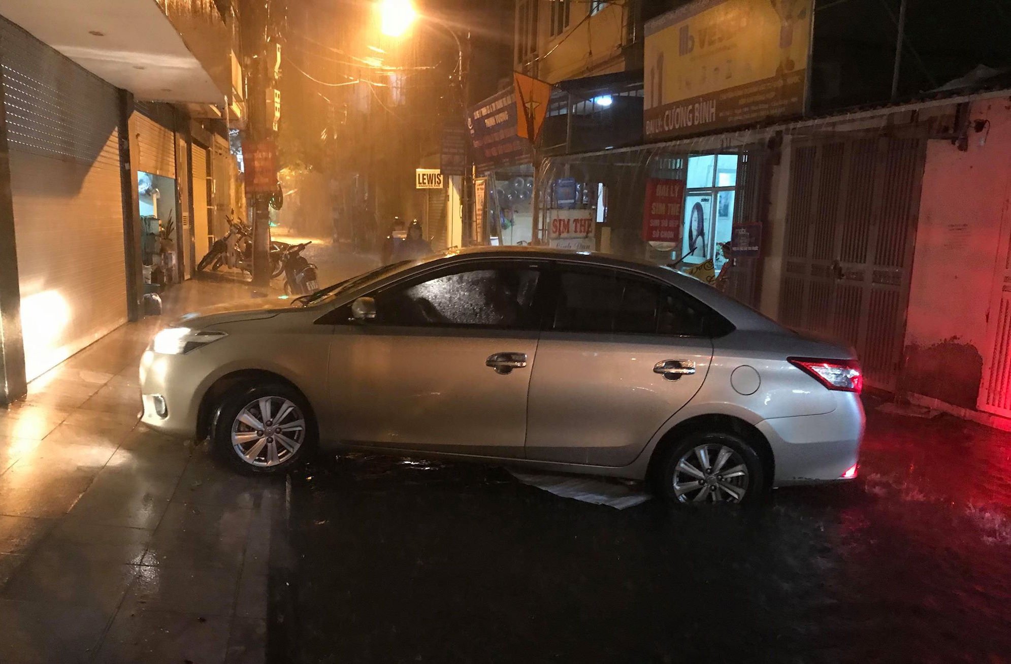 cong vien van lang khanh thanh sau hon 5 thang cai tao anh 15