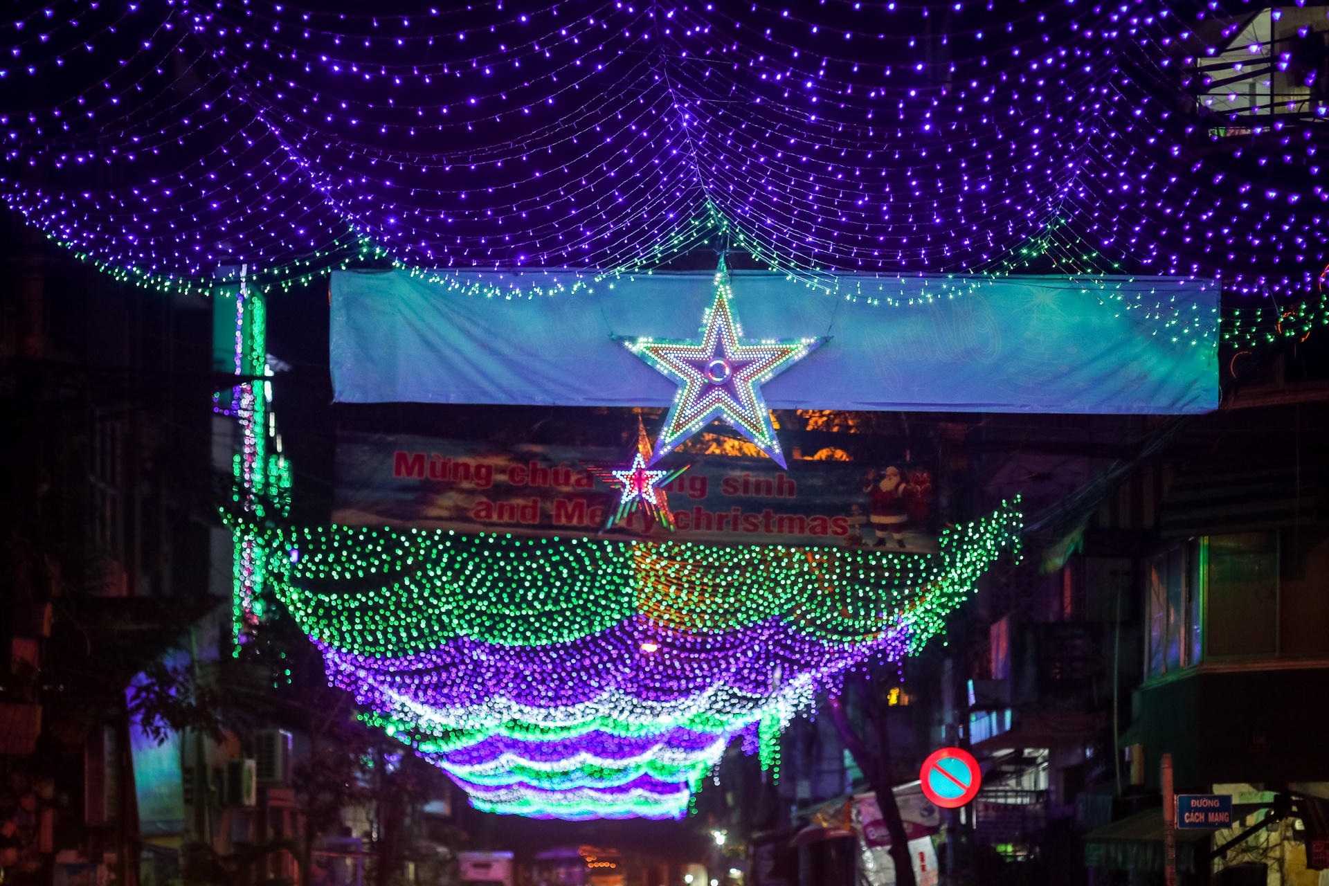 xom dao dep nhu chau Au ngay tai Sai Gon anh 14