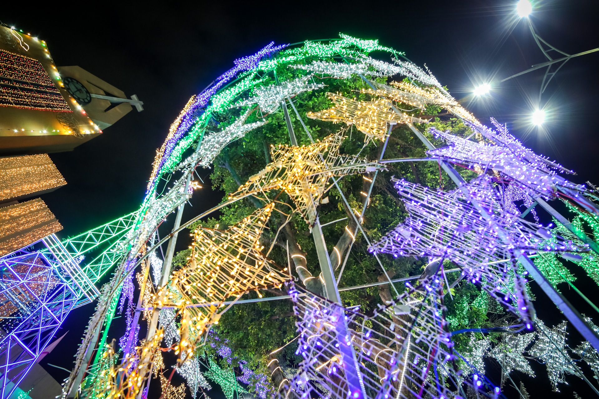 xom dao dep nhu chau Au ngay tai Sai Gon anh 4