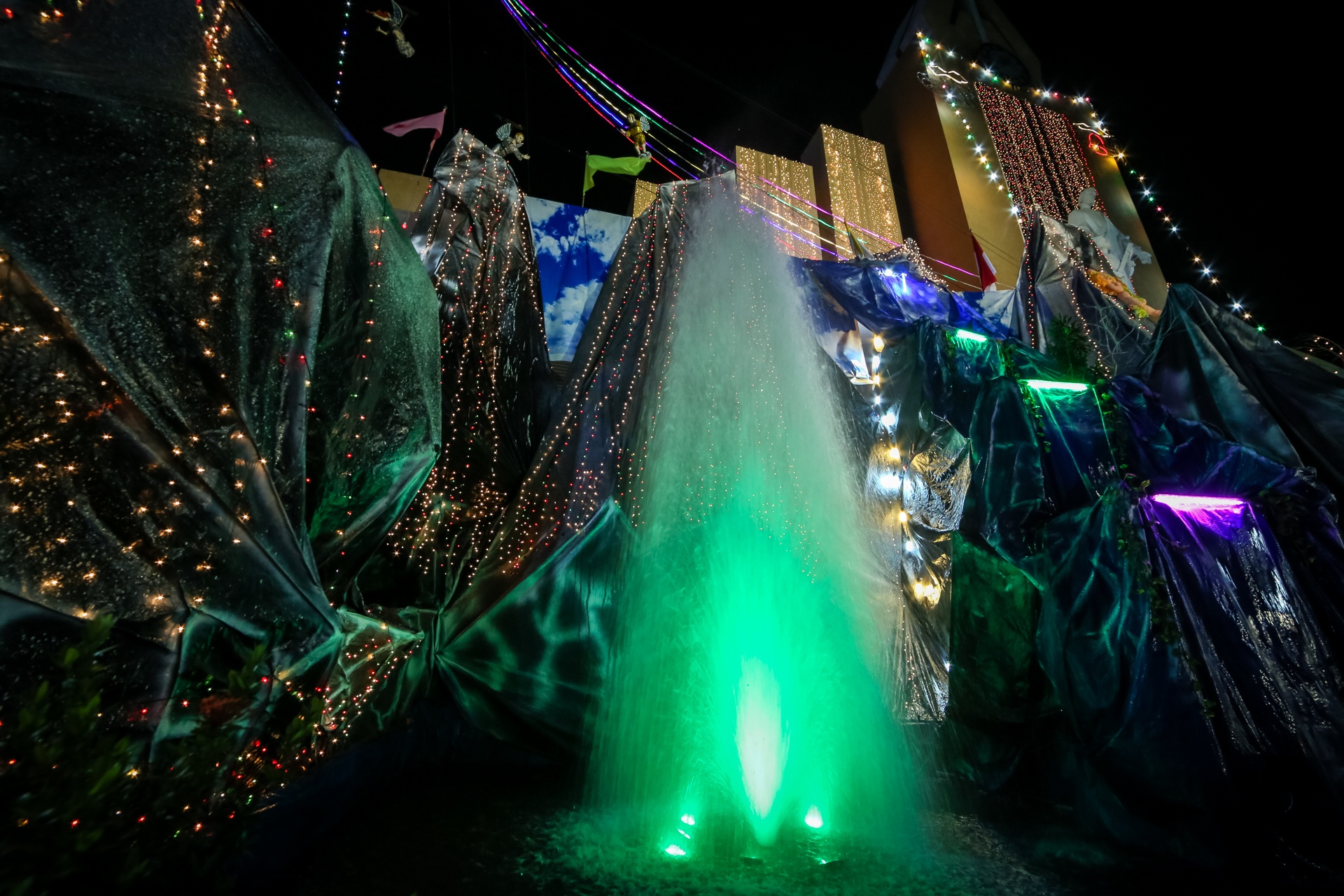 xom dao dep nhu chau Au ngay tai Sai Gon anh 7