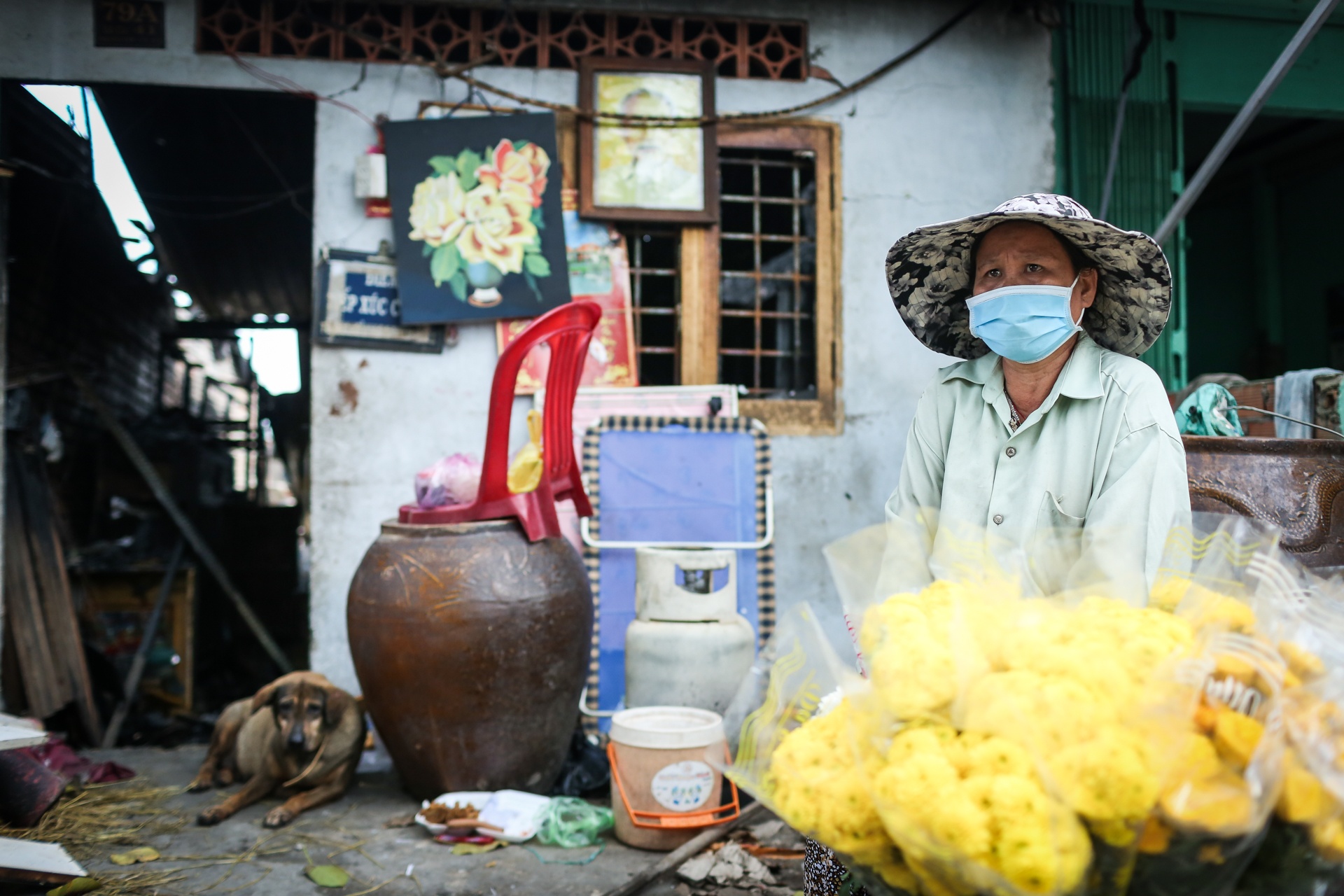 Chay ven kenh o Sai Gon anh 4