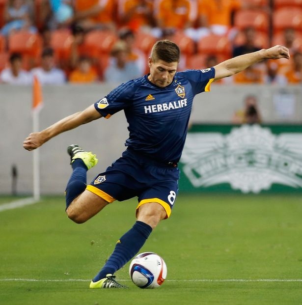 Steven Gerrard hòa nhập rất nhanh với LA Galaxy.