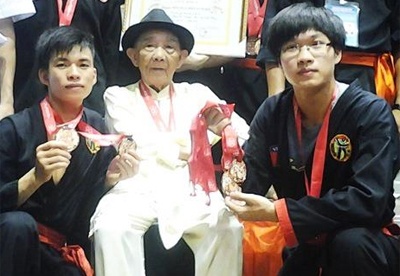 Cong dong mang chung tay tim kiem nghe si uu tu di lac hinh anh