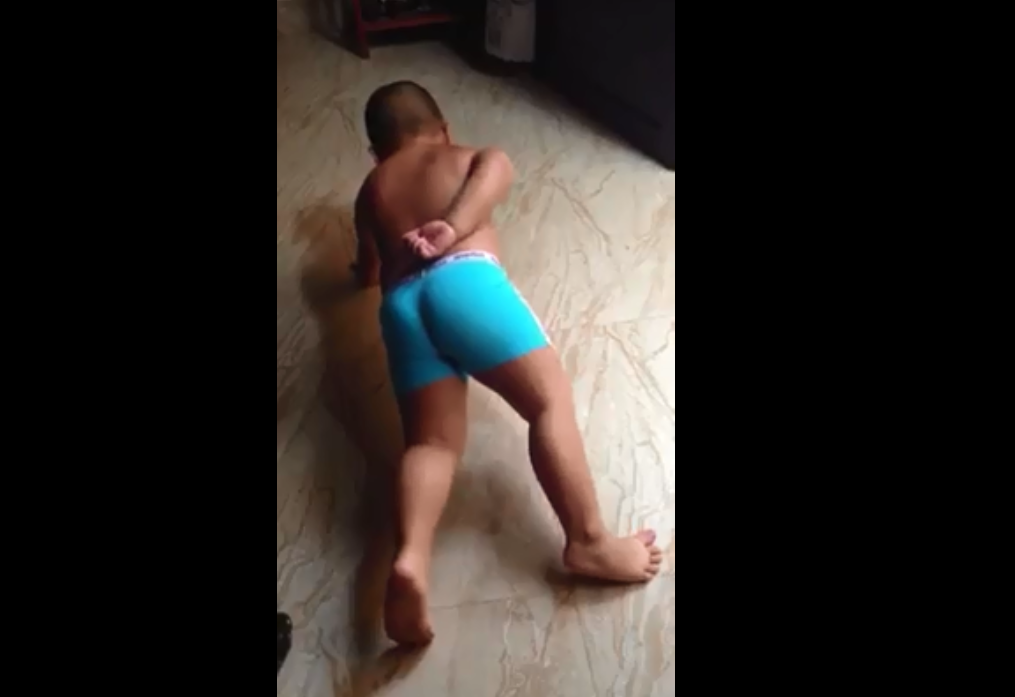 Minh Khoi - tap the hinh hinh anh