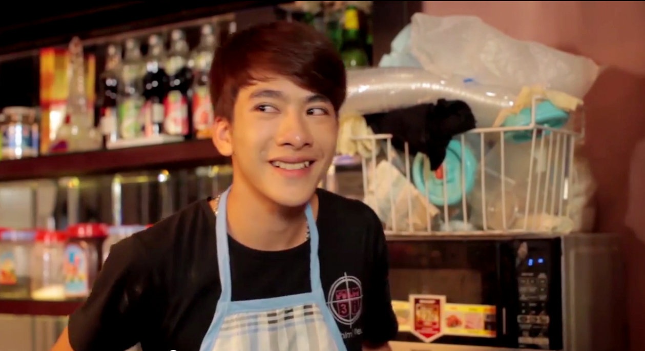 Clip hai huoc 'Sinh vien nam nhat nen lam gi?' hinh anh